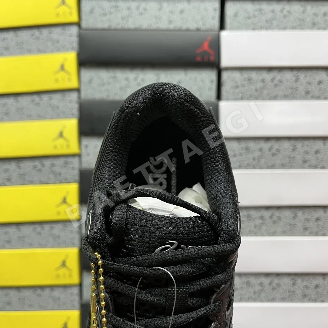 아식스 [WZ] 젤 큐뮬러스 16 1203A733-002 200613 Asics Gel-Cumulus 16 Black Pure Silver 상세 이미지 3