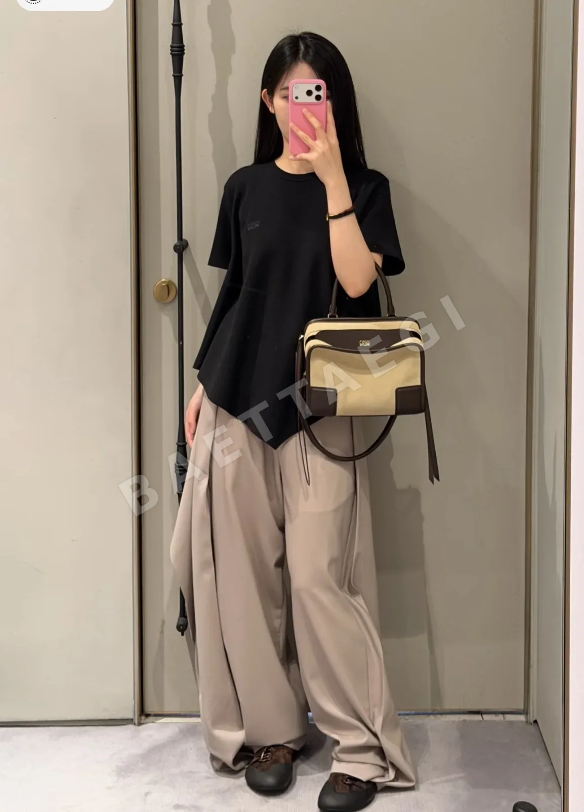 로에베 여성 반팔 96553