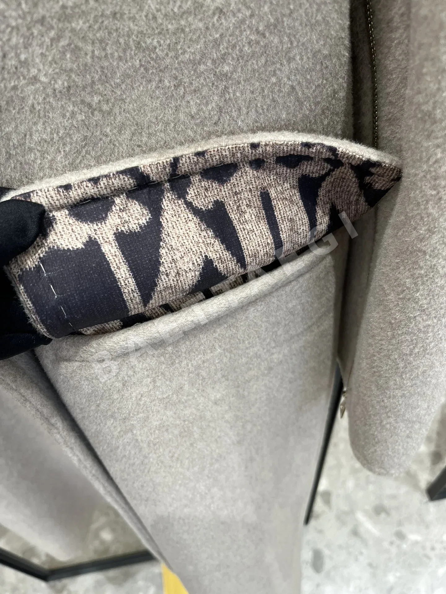 막스마라(Max Mara) 에텔(Ethel) 더블 브레스트 알파카 블렌드 코트 상세 이미지 4