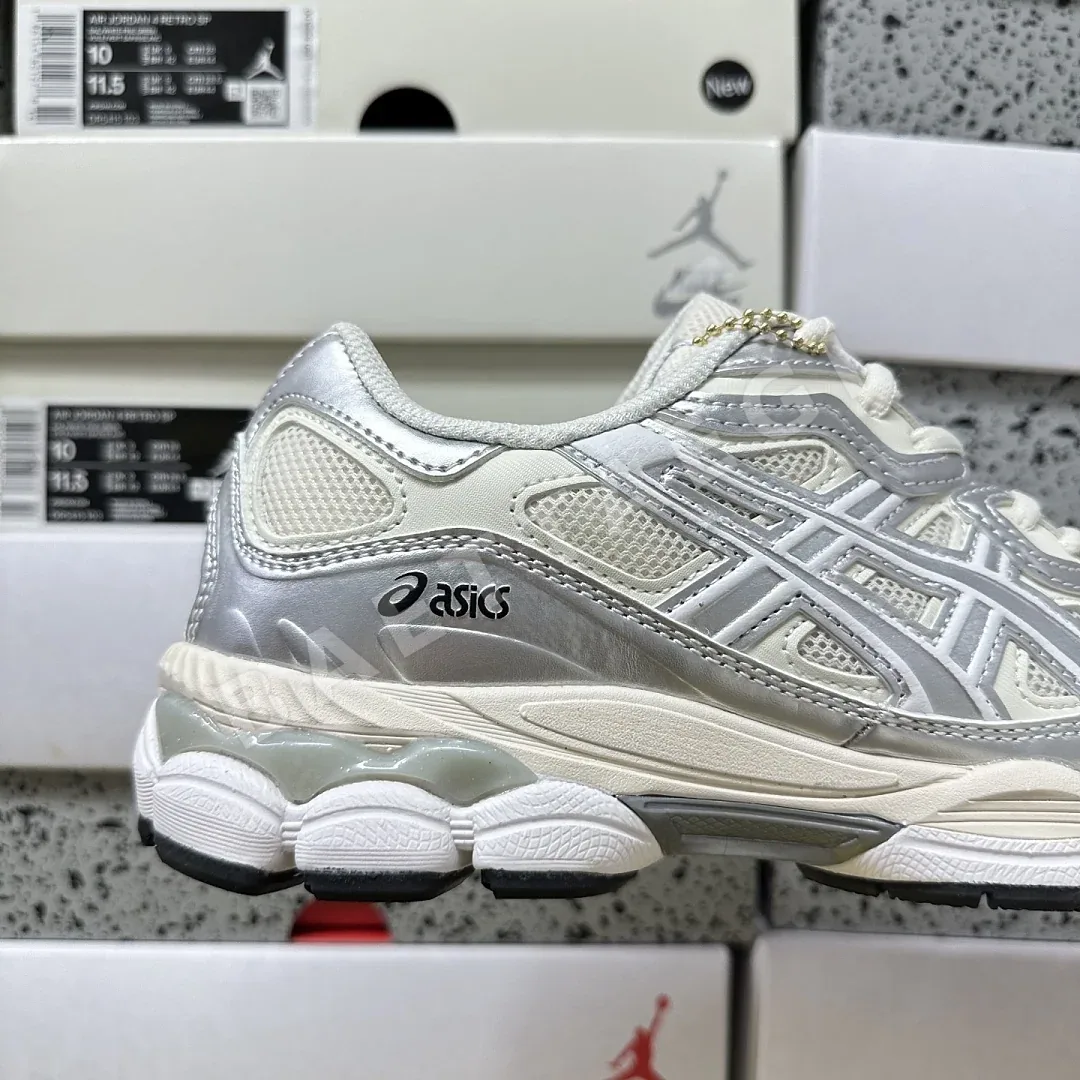 아식스 [WZ] 젤 NYC 1203A805-101 200380 Asics Gel-NYC Cream Pure Silver 상세 이미지 9