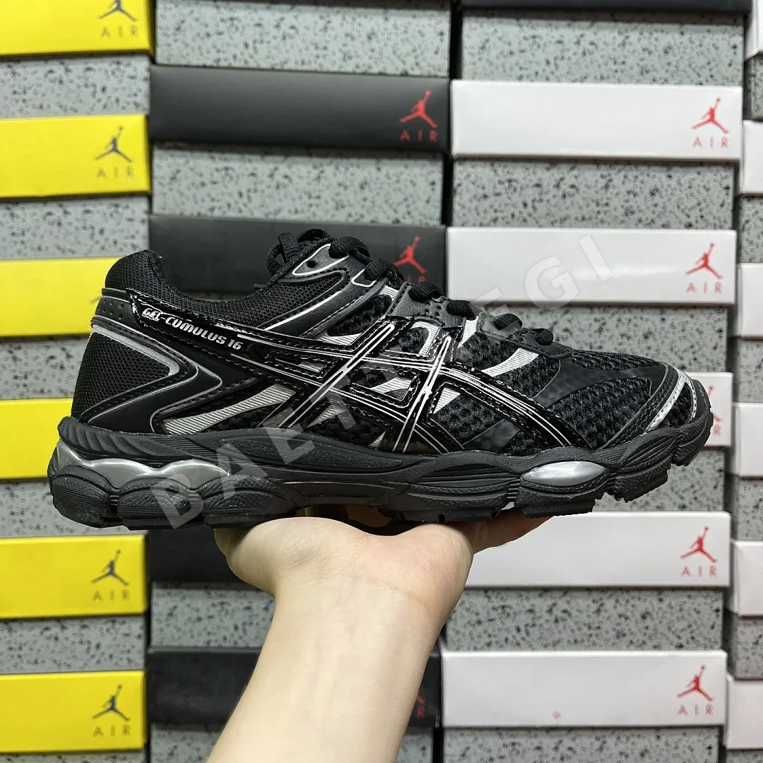 아식스 [WZ] 젤 큐뮬러스 16 1203A733-002 200613 Asics Gel-Cumulus 16 Black Pure Silver 상세 이미지 8