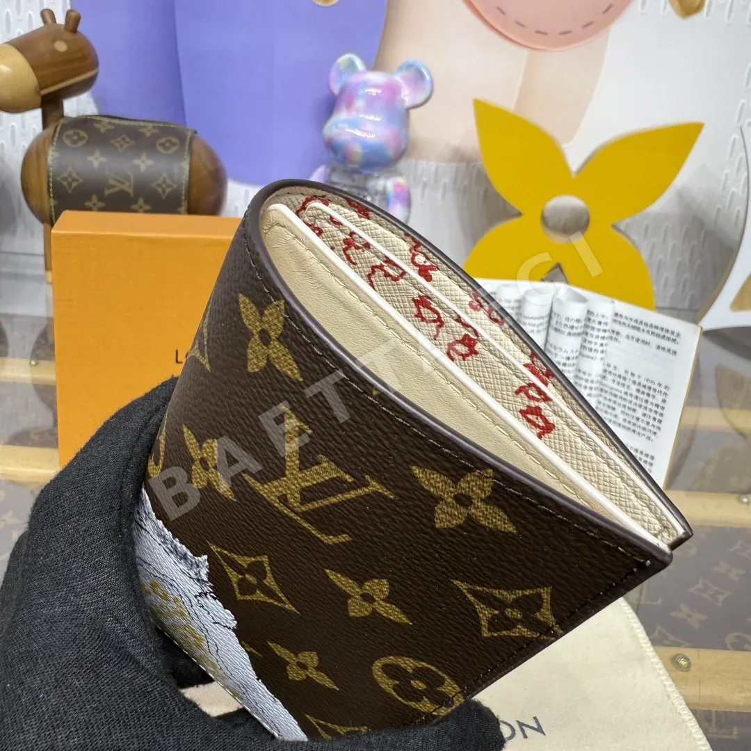 루이비통 모노그램 캔버스 여권 지갑 상세 이미지 5