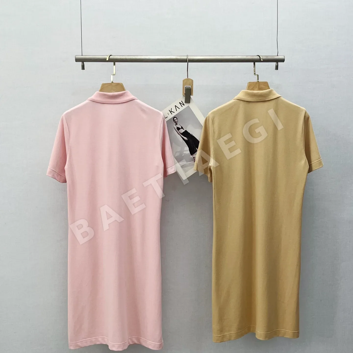 버버리 승마 엠블럼 하프 버튼 폴로셔츠 상세 이미지 2