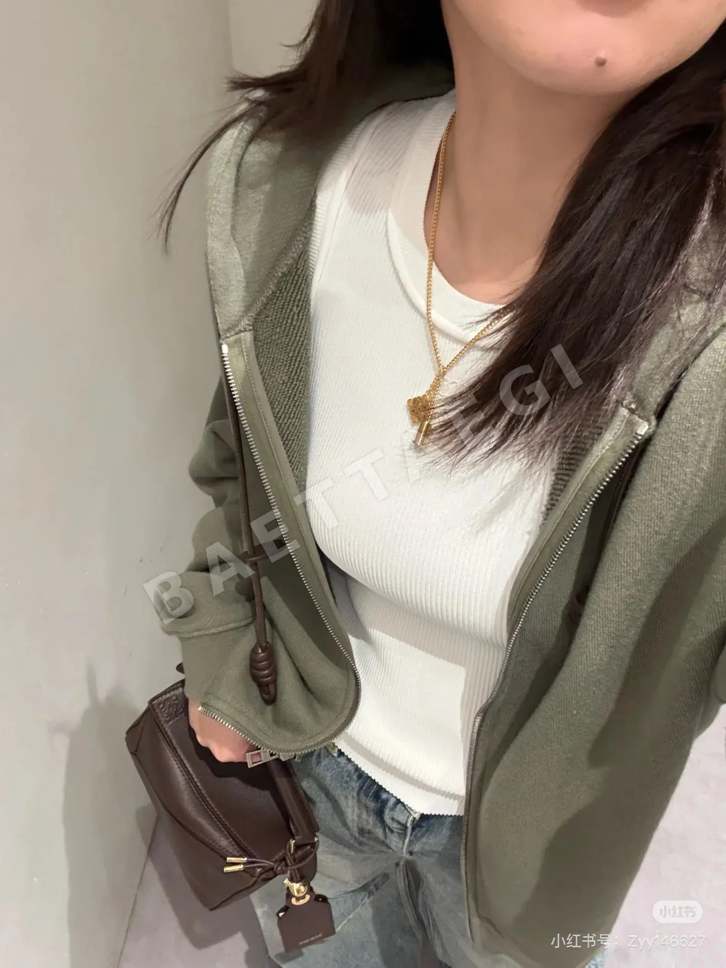 로에베 여성 스웨트 자켓 상세 이미지 3