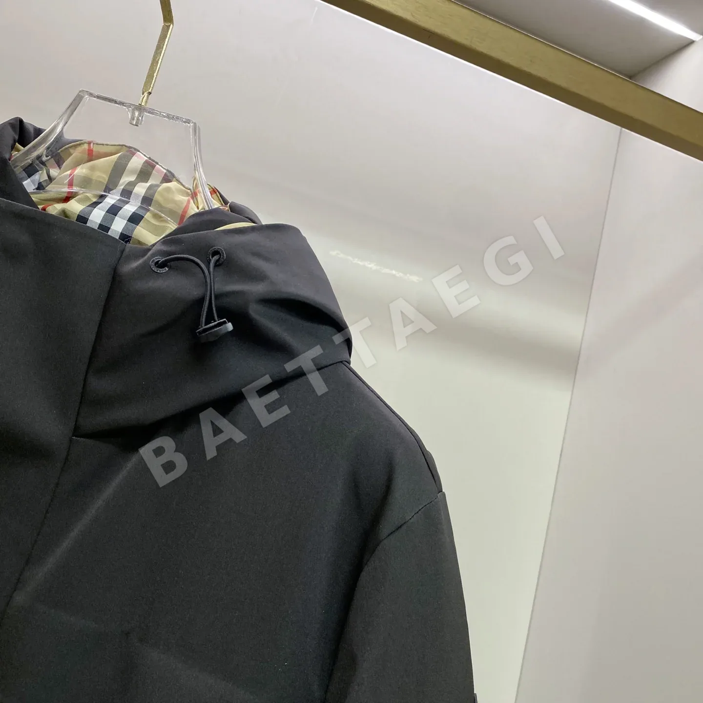 버버리 남성 거위털 패딩 점퍼 상세 이미지 6