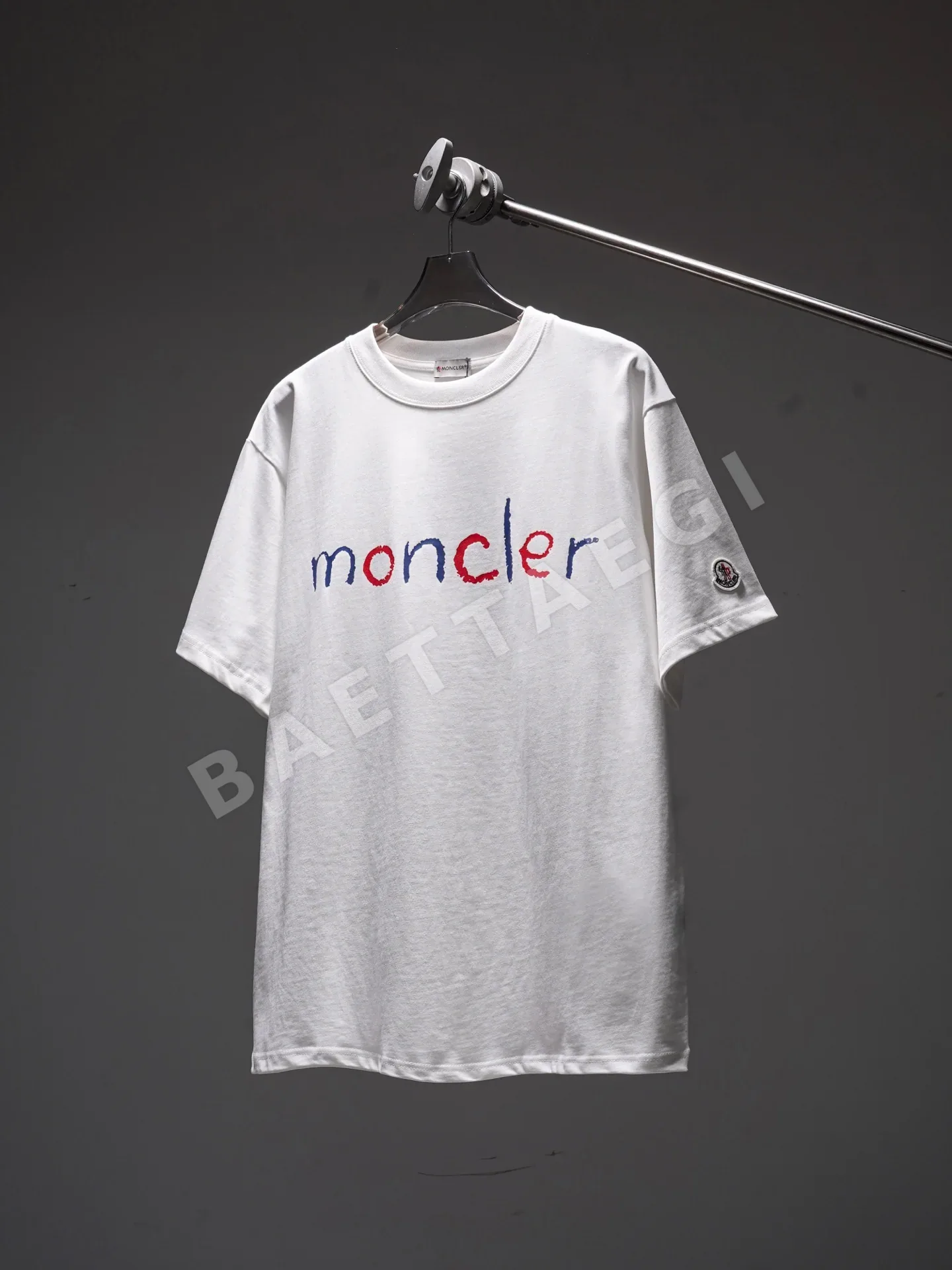 몽클레르 여성 크루넥 반팔 티셔츠 88862