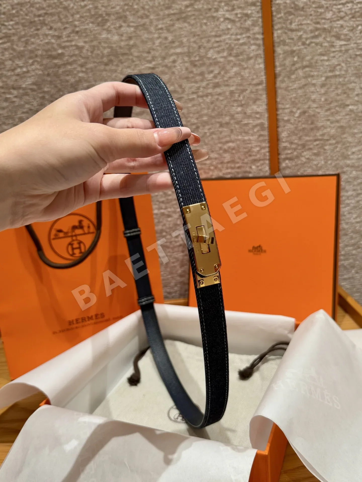 에르메스 H 데님 버튼 카프스킨 벨트 상세 이미지 3