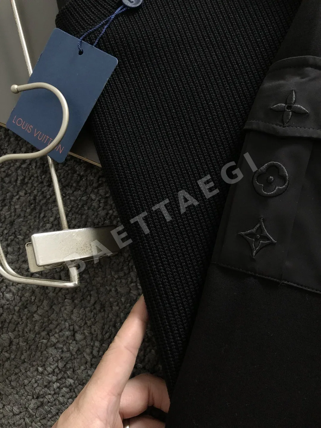 루이비통 남성 긴소매 니트 스웨트셔츠 상세 이미지 3
