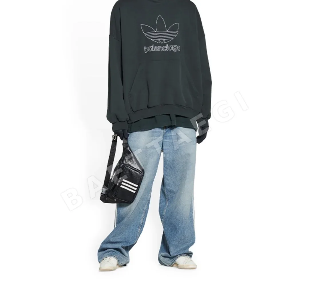 발렌시아가 램스킨 지퍼 숄더백 상세 이미지 7