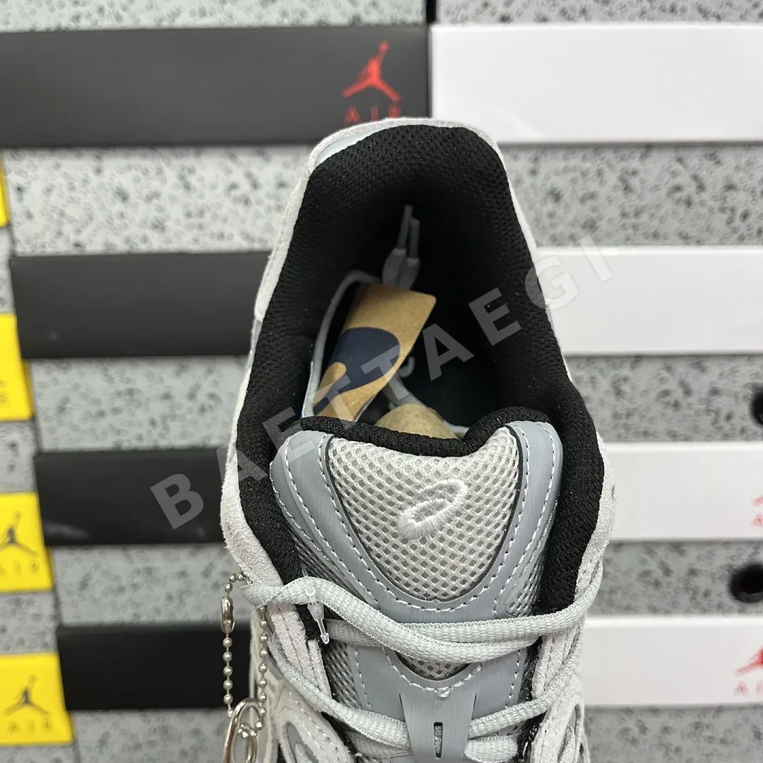 아식스 [GX] 젤 NYC 1203A383-004 200528 Asics Gel-NYC Black Piedmont Grey 상세 이미지 8