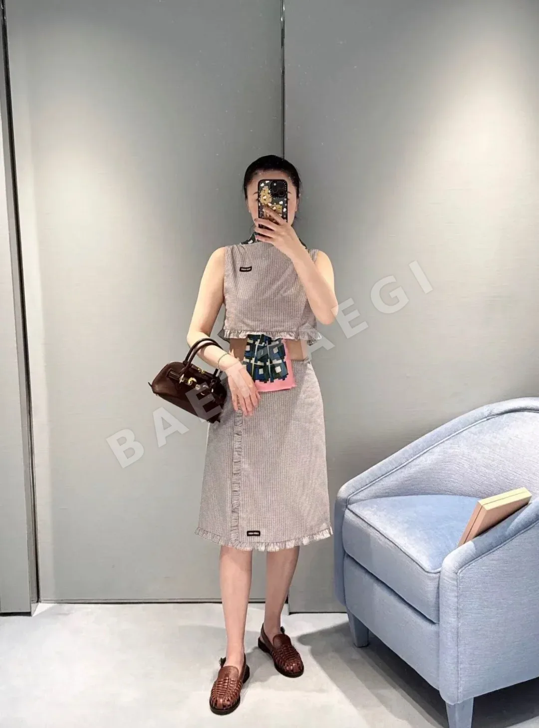 미우미우 레트로 체크 코튼 반팔 티셔츠 상세 이미지 7