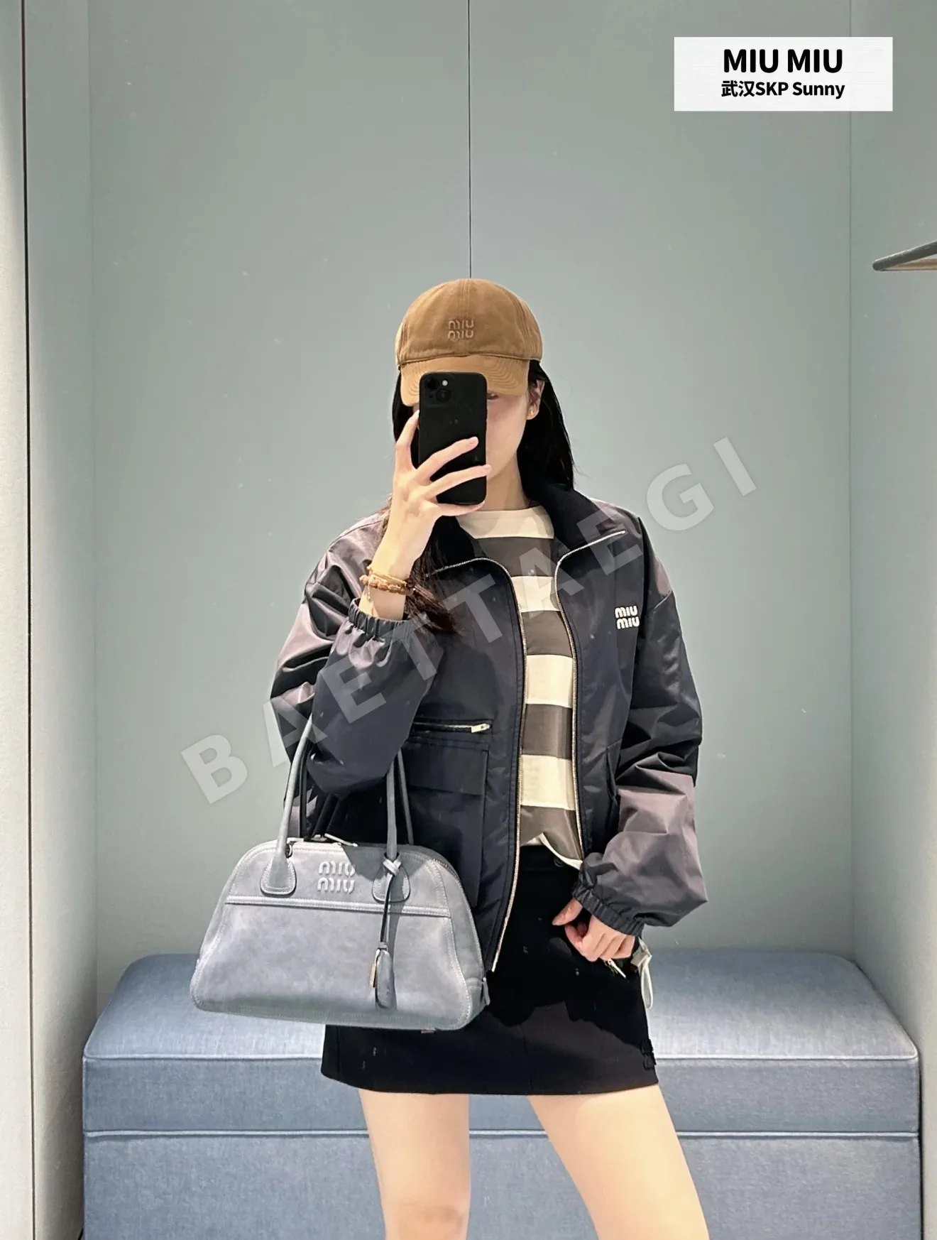 미우미우 네이비 워크웨어 나일론 자켓 상세 이미지 7