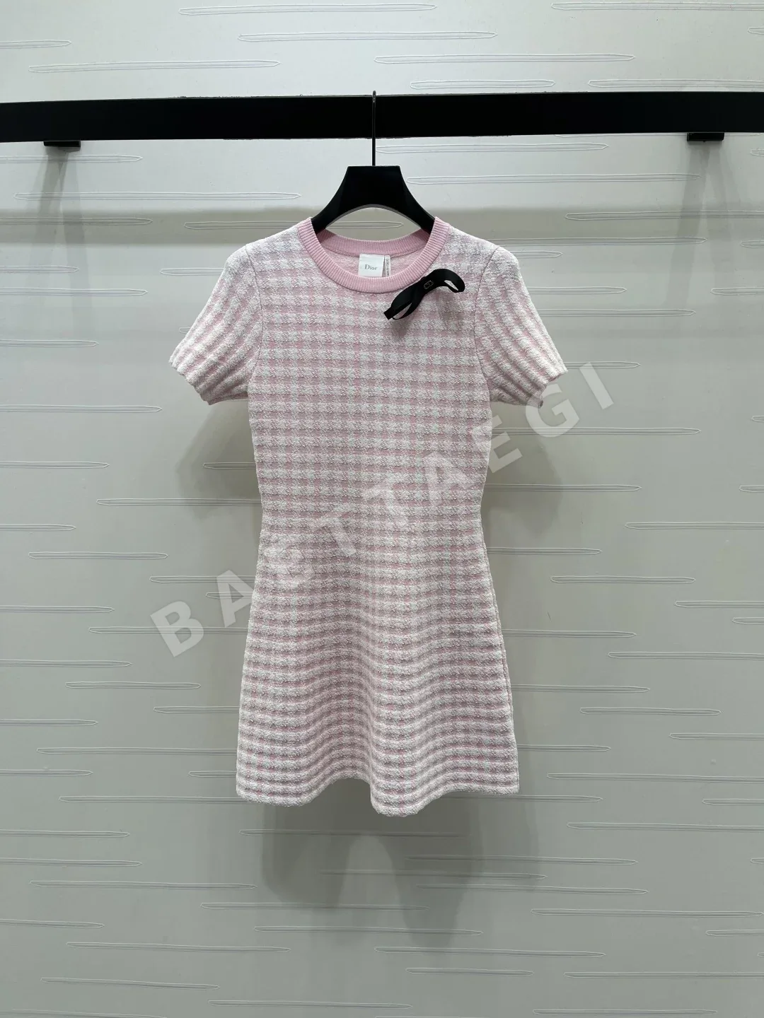 디올 핑크 격자무늬 울 니트 반소매 원피스 92731