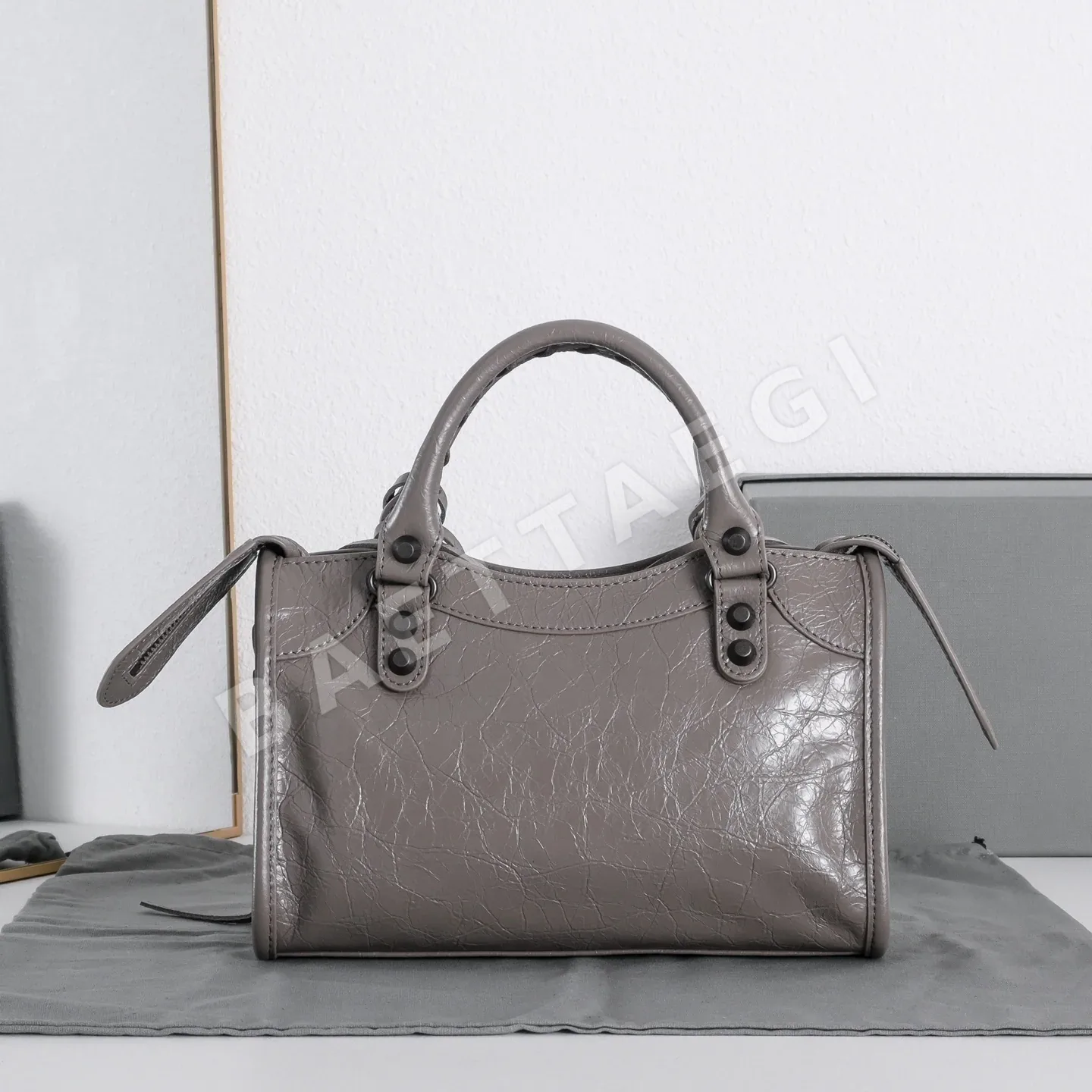 발렌시아가 Barco Lecity 24 cm 가방 상세 이미지 2