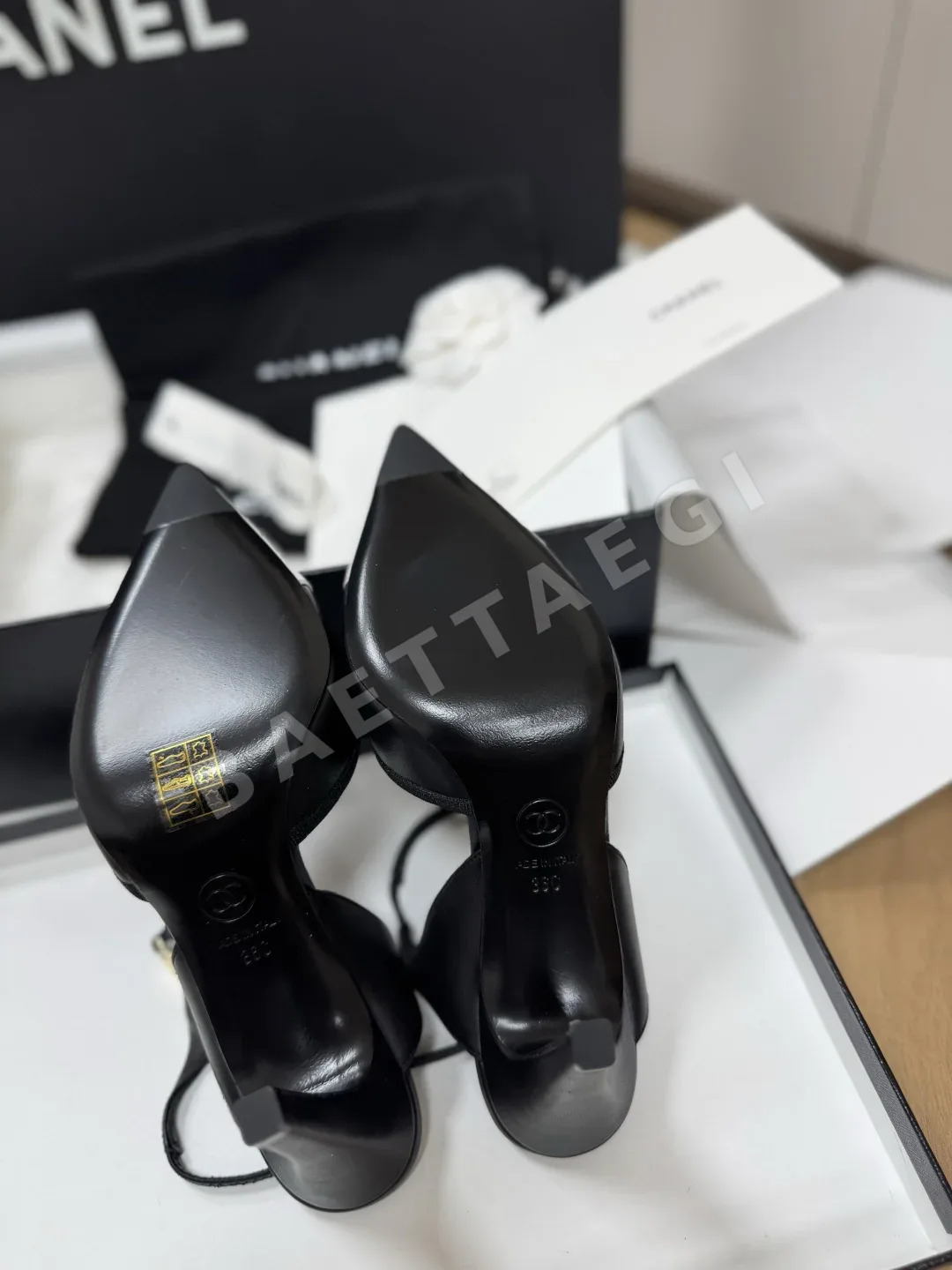 샤넬 레이스업 카라 블록 플랫 슈즈 상세 이미지 7