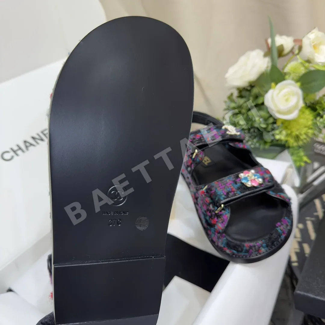 샤넬 꽃무늬 더블 C 벨크로 비치 슈즈 상세 이미지 6