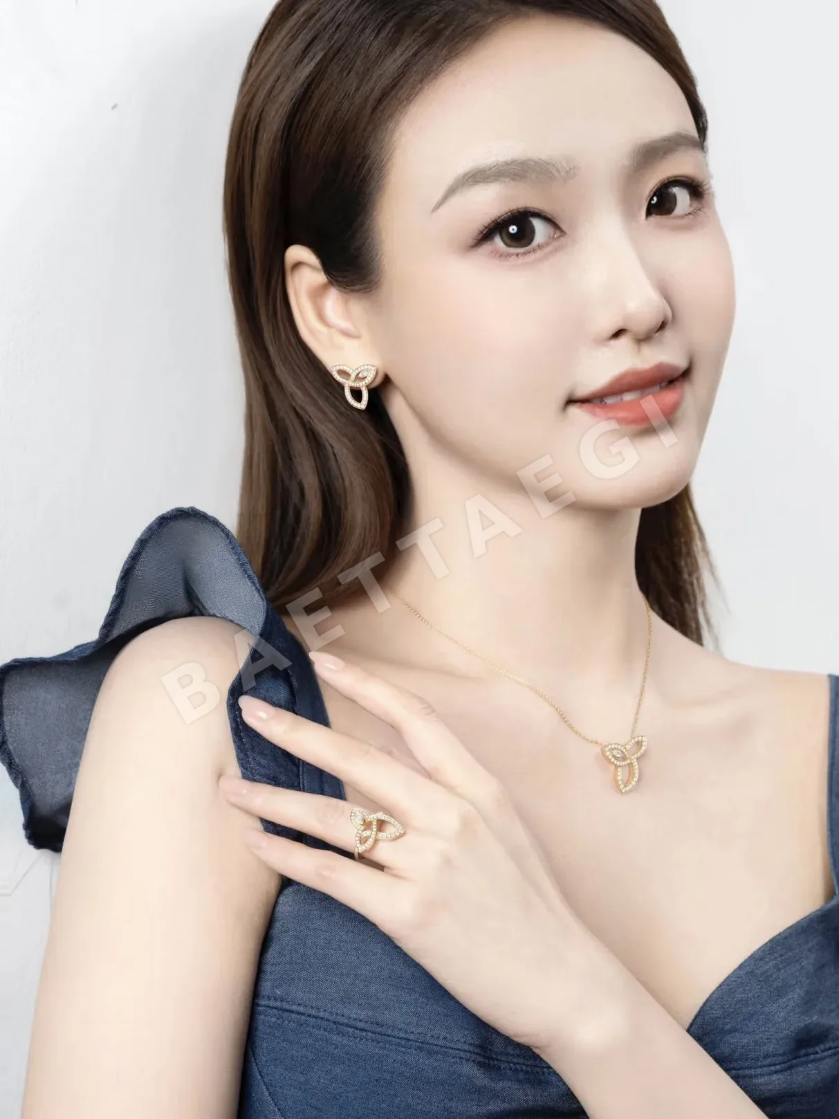 해리윈스턴 큐빅 지르코니아 목걸이 71729