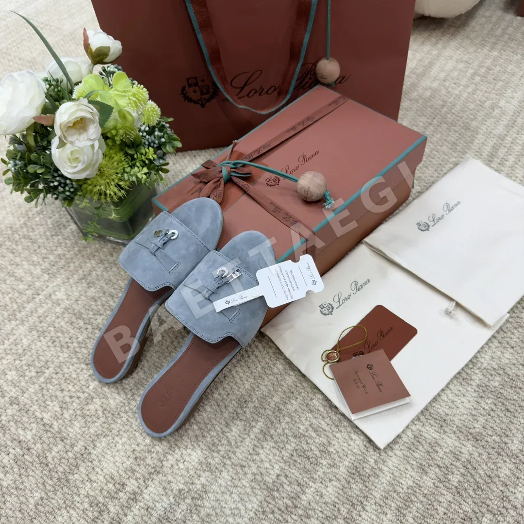 로로피아나 스웨이드 킷스킨 샌들 상세 이미지 2
