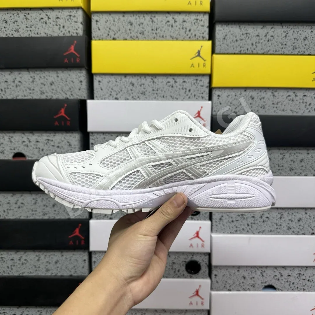 아식스 [LZ] 젤 카야노 14 1201A019-100 200561 Asics Gel-Kayano 14 Triple White 상세 이미지 10