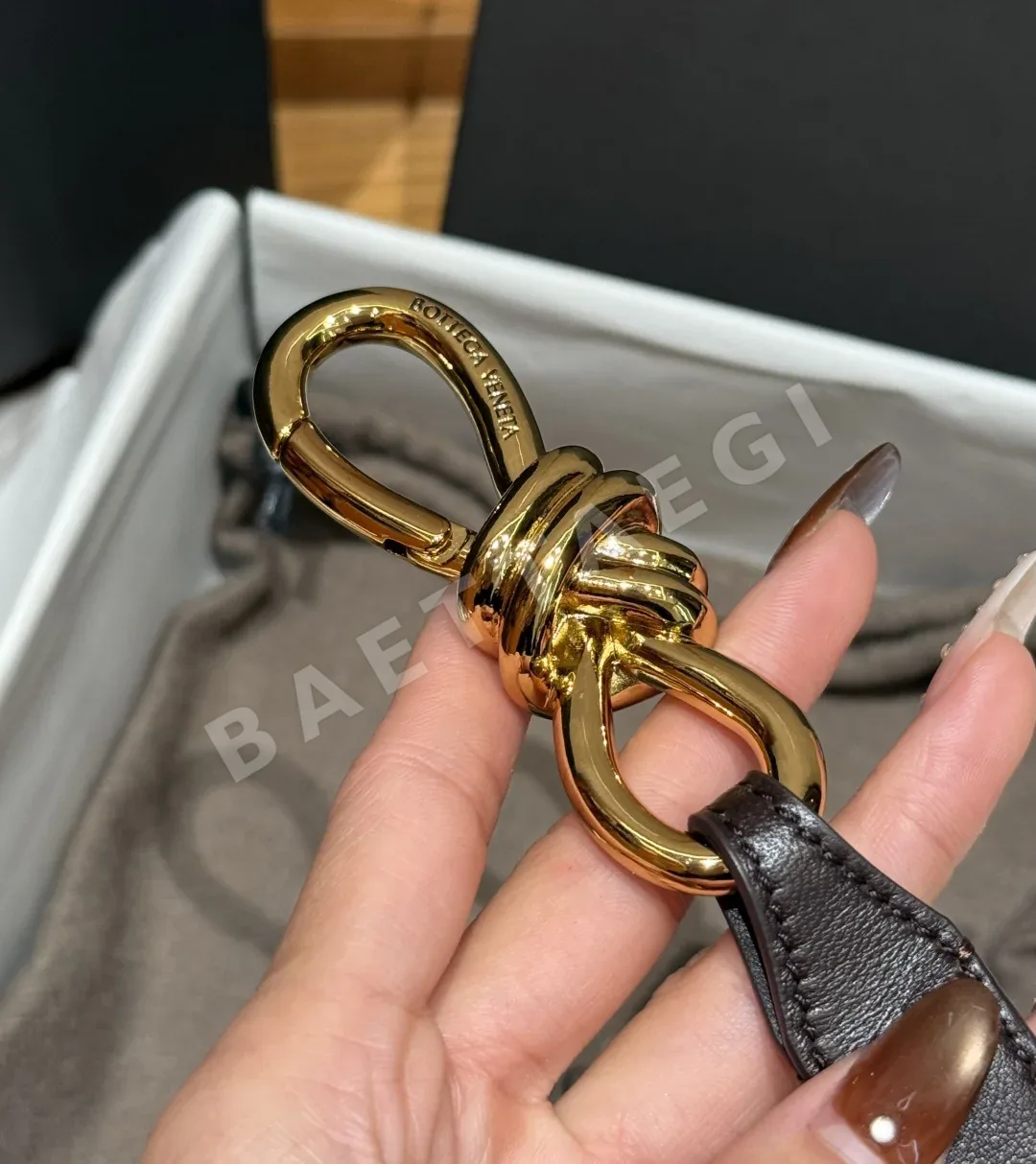 보테가베네타 인트레차토 소가죽 벨트 상세 이미지 7