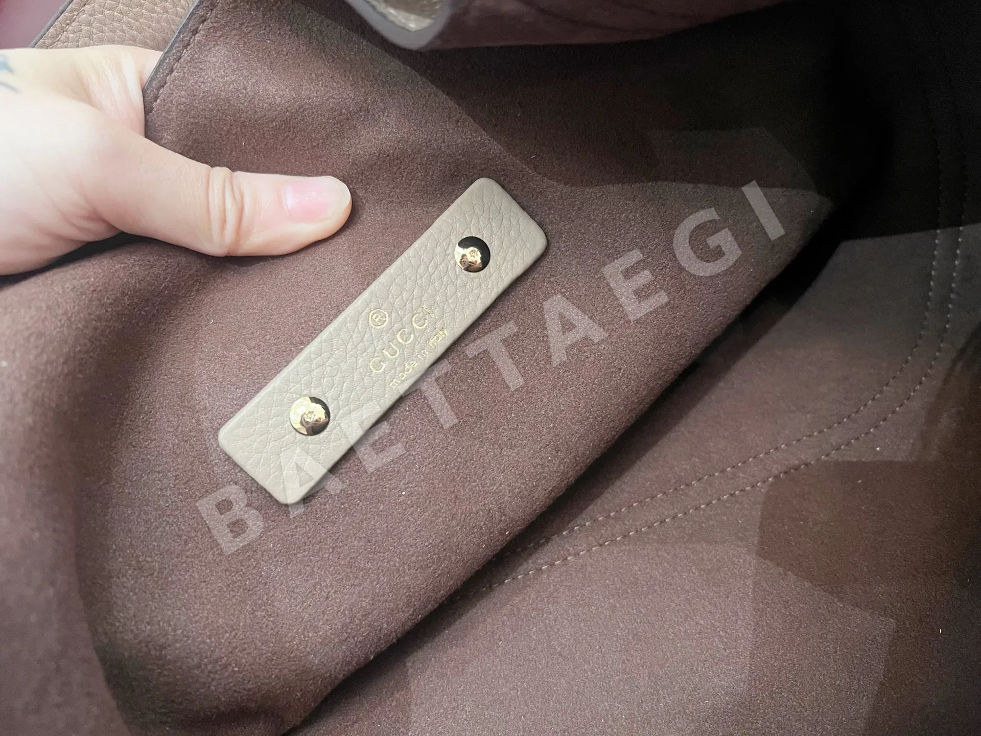 구찌 소프트빗 엑스트라 라지 숄더백 837466 상세 이미지 8