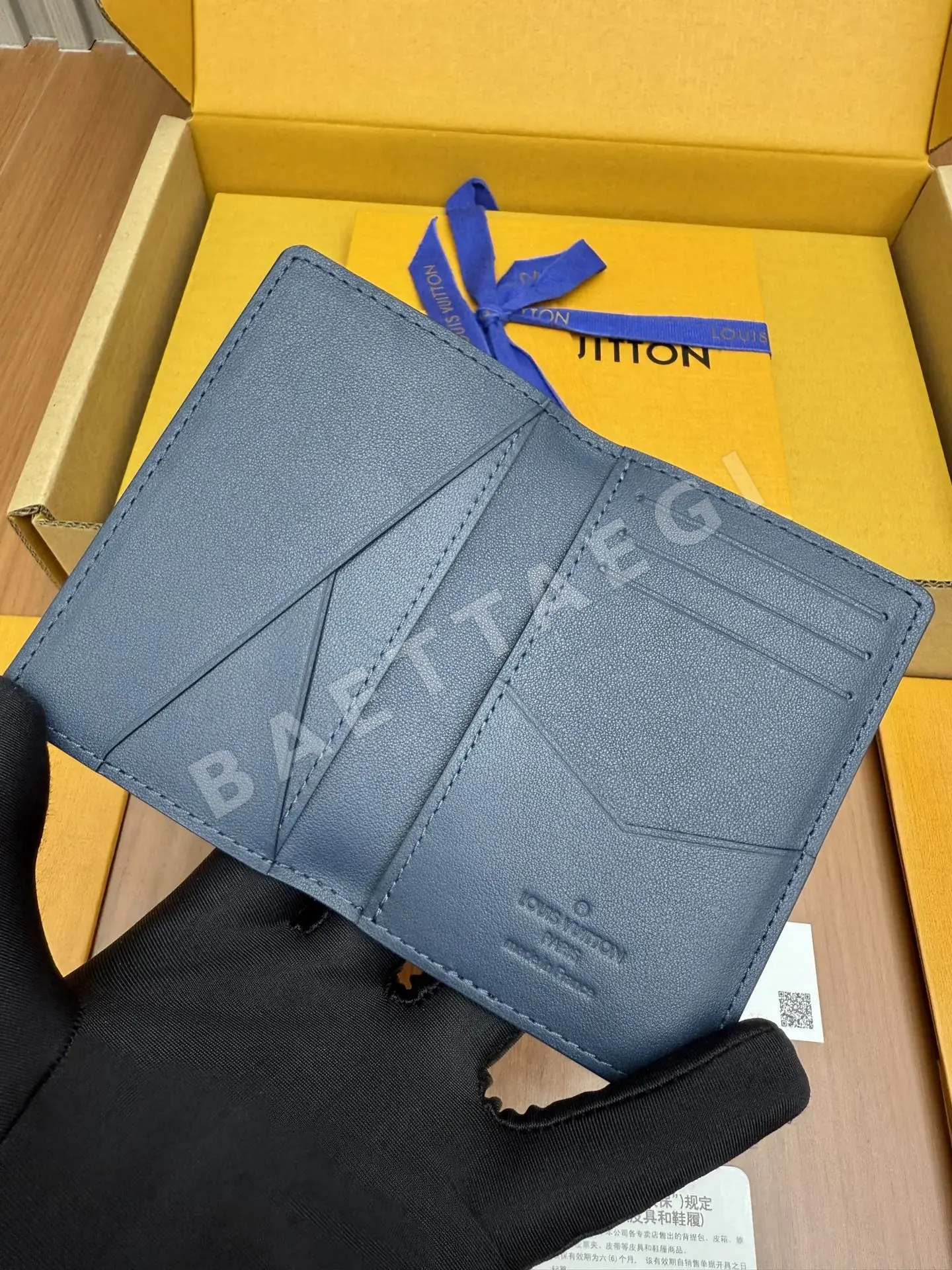 루이비통 올 스틸 지갑 상세 이미지 7