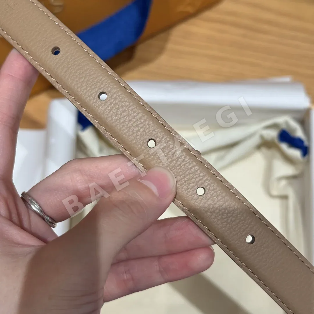 루이비통 프리티 리버시블 허리벨트 상세 이미지 8