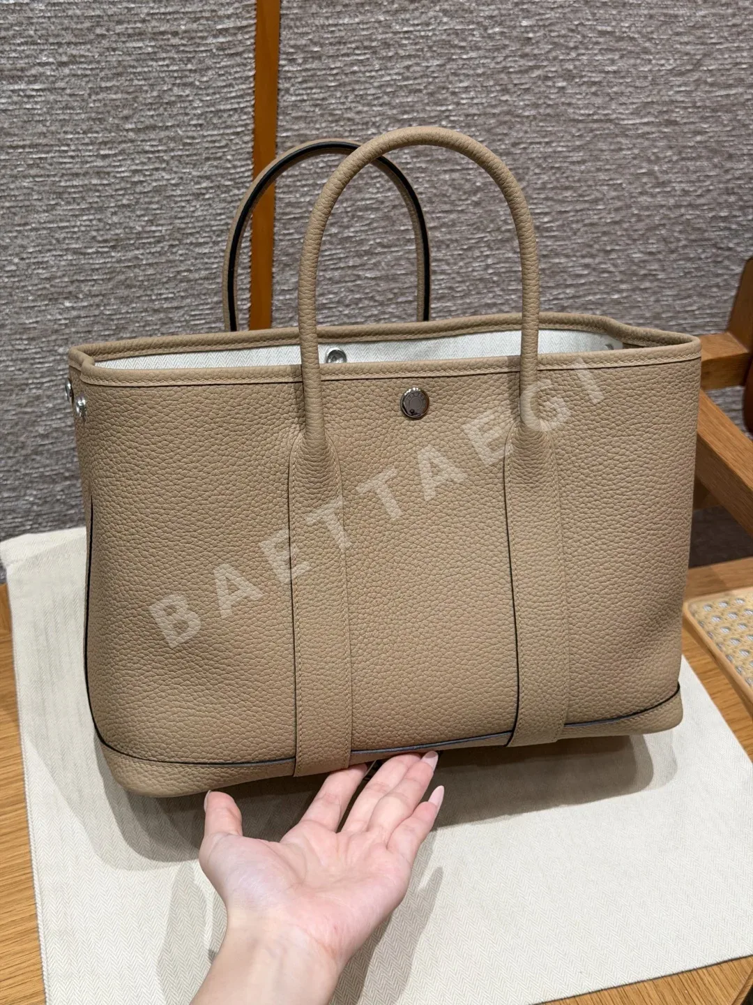 에르메스 가든파티 30 cm 네고다 가죽 가방 192813