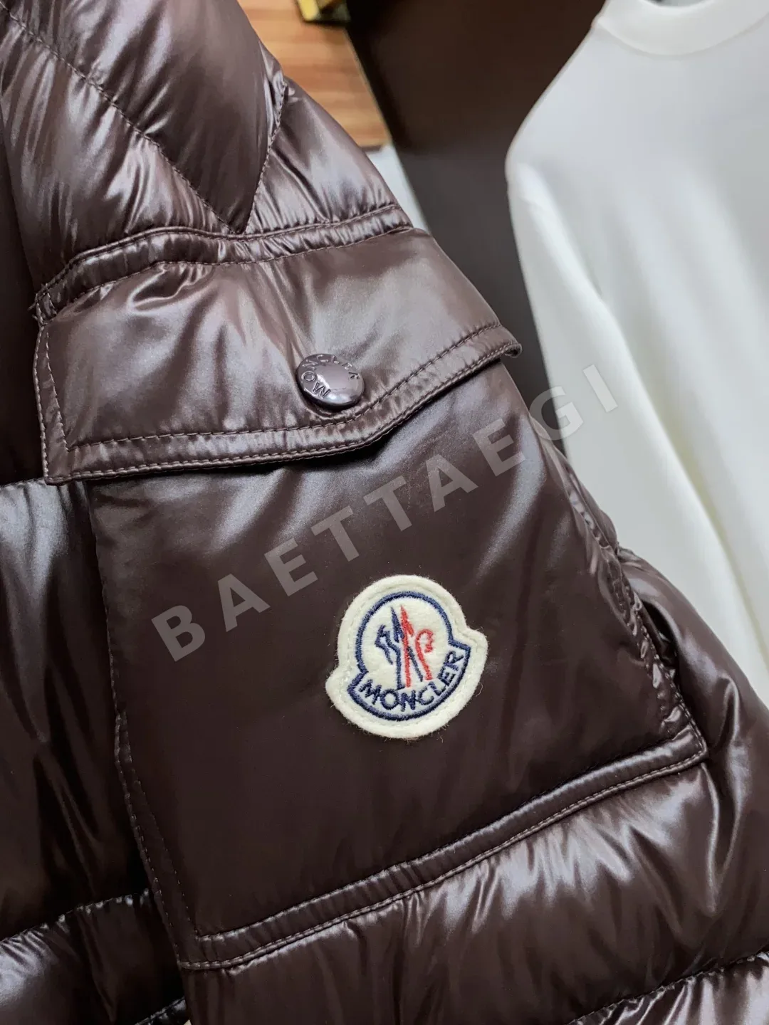 몽클레르 마야(Moncler Maya) 후드 쇼트 다운 자켓 상세 이미지 5
