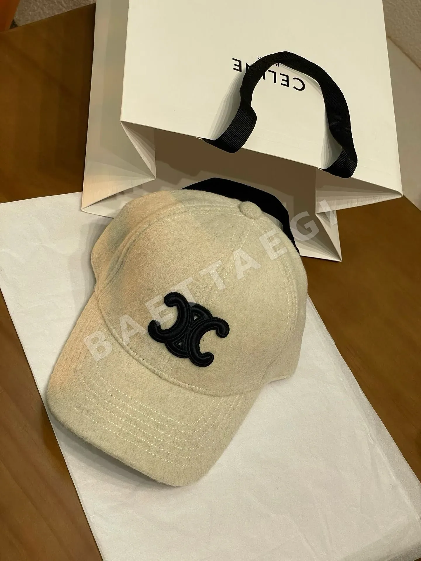 셀린느 울 베이스볼캡 75879