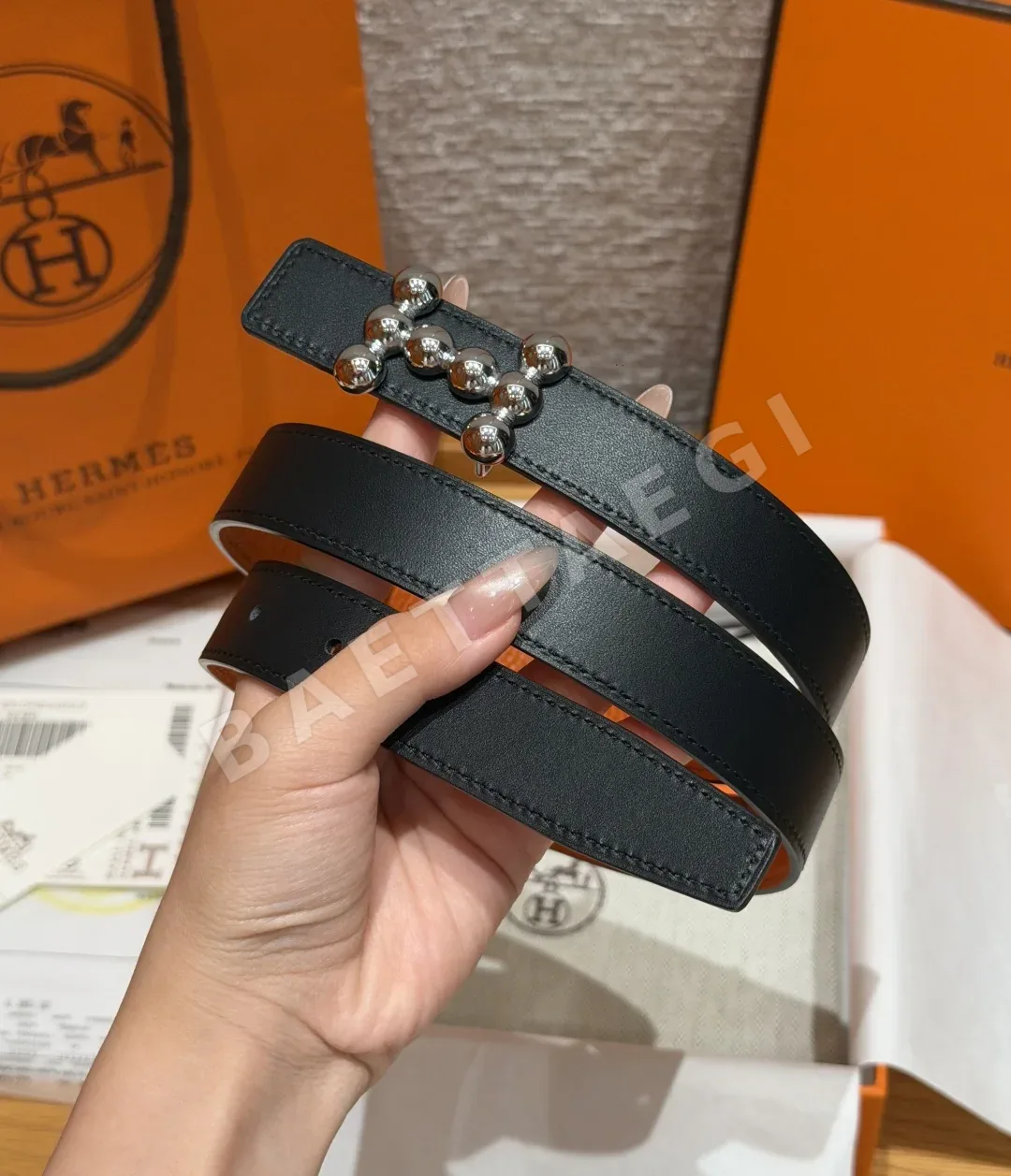 에르메스 H 버클 진주 장식 양면 가죽 벨트 24mm 상세 이미지 4