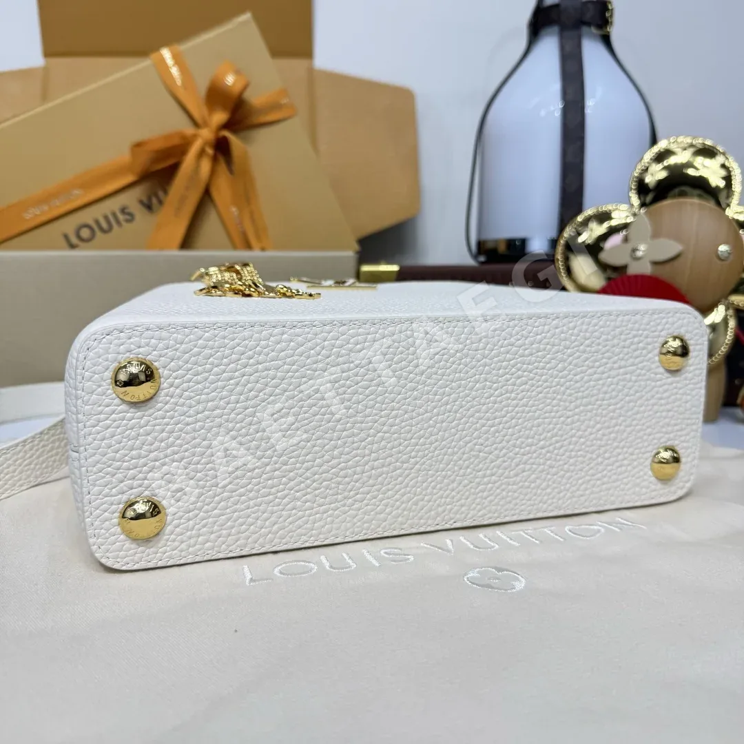 루이비통 캡시뉴 BB 핸드백 M26531 상세 이미지 4