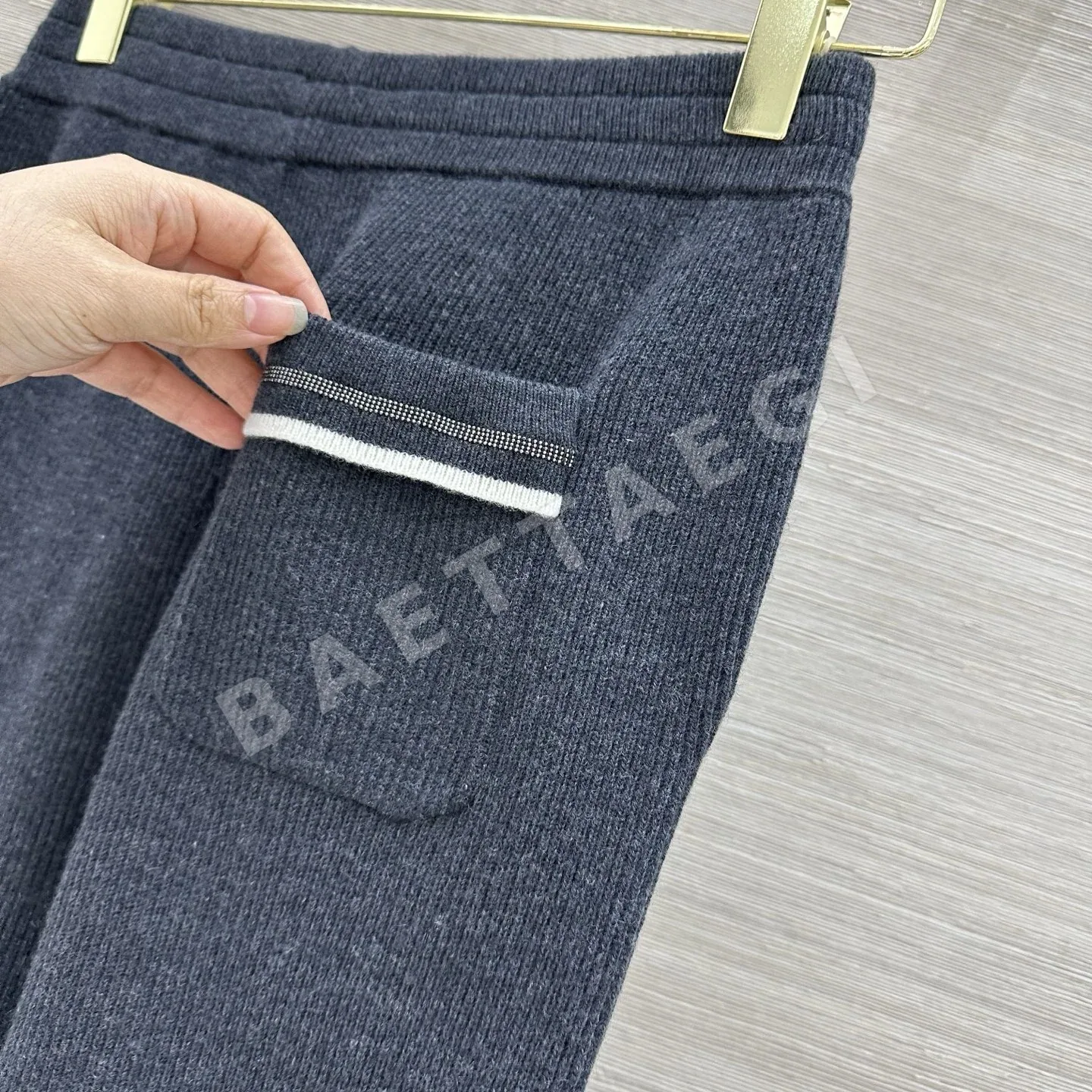 브루넬로쿠치넬리 캐시미어 조거 바지 상세 이미지 9