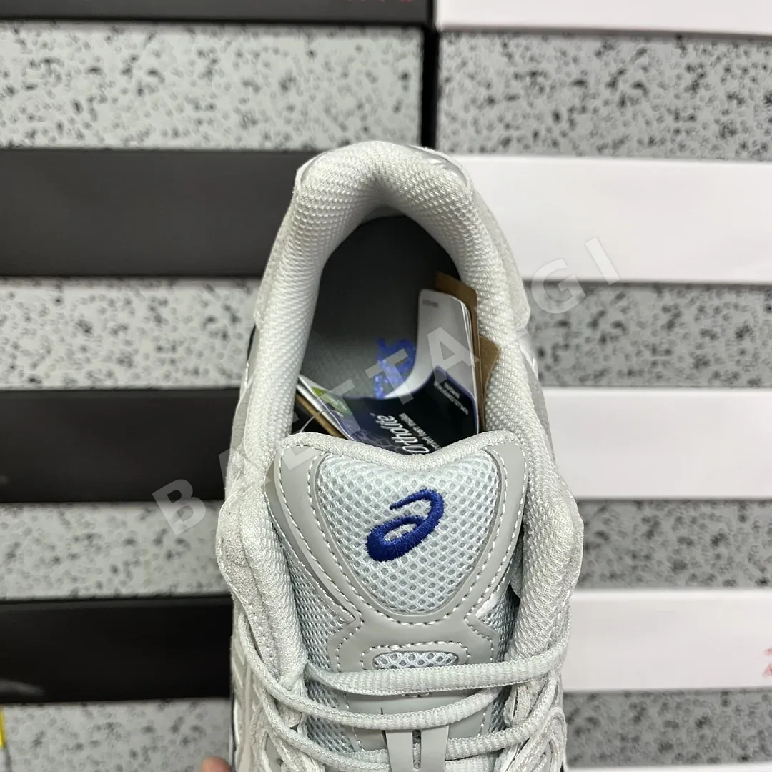 아식스 [M] 젤 NYC 1203A383-025 200506 Asics Gel-NYC Glacier Grey Gravel 상세 이미지 5