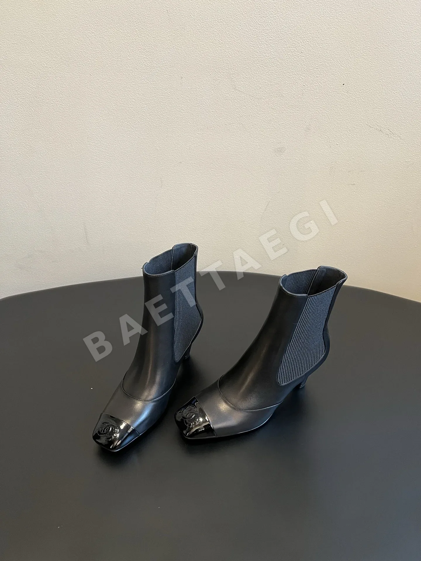 샤넬 부츠 스퀘어 토 상세 이미지 2