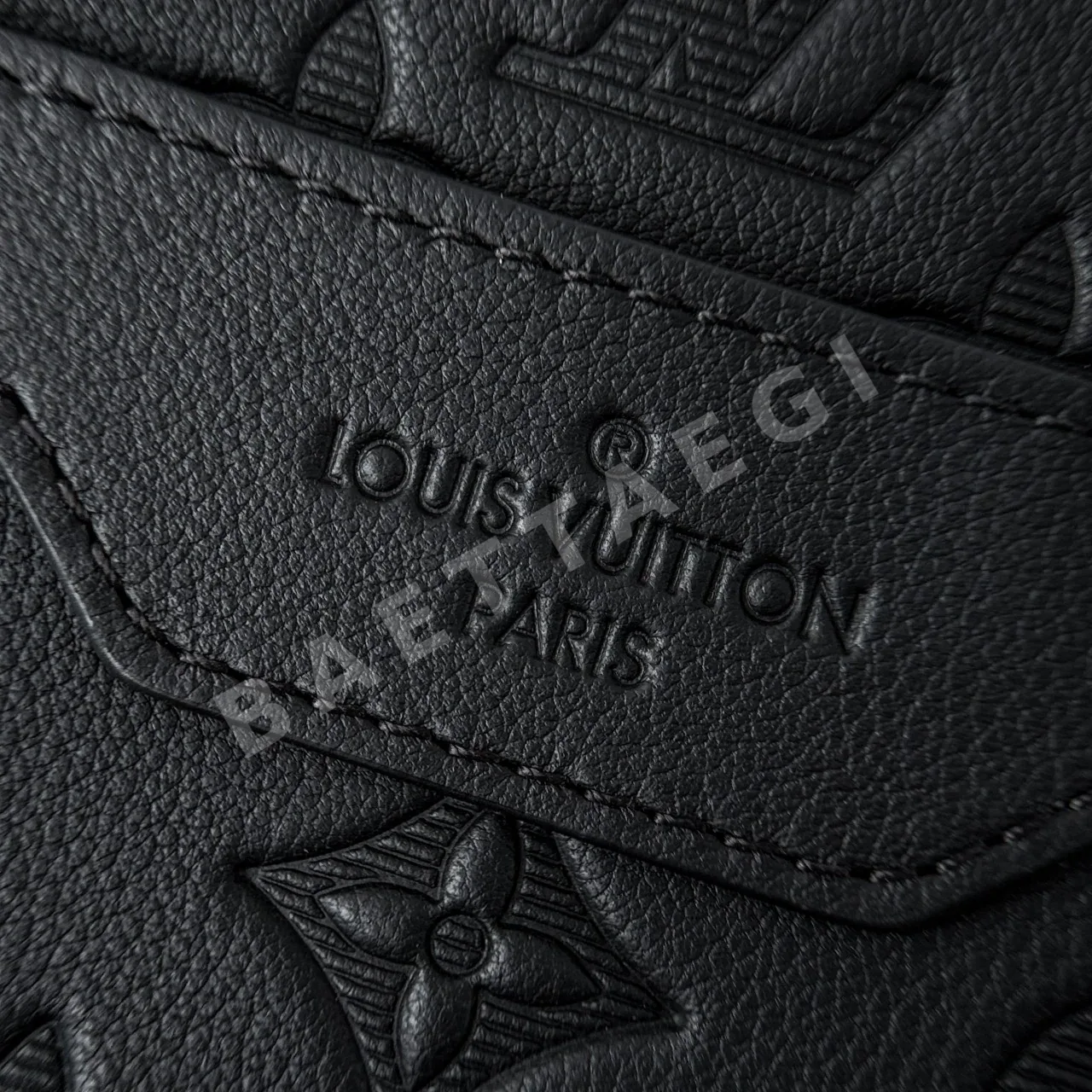 루이비통 포스트맨 3-in-1 가방 M46602 상세 이미지 9