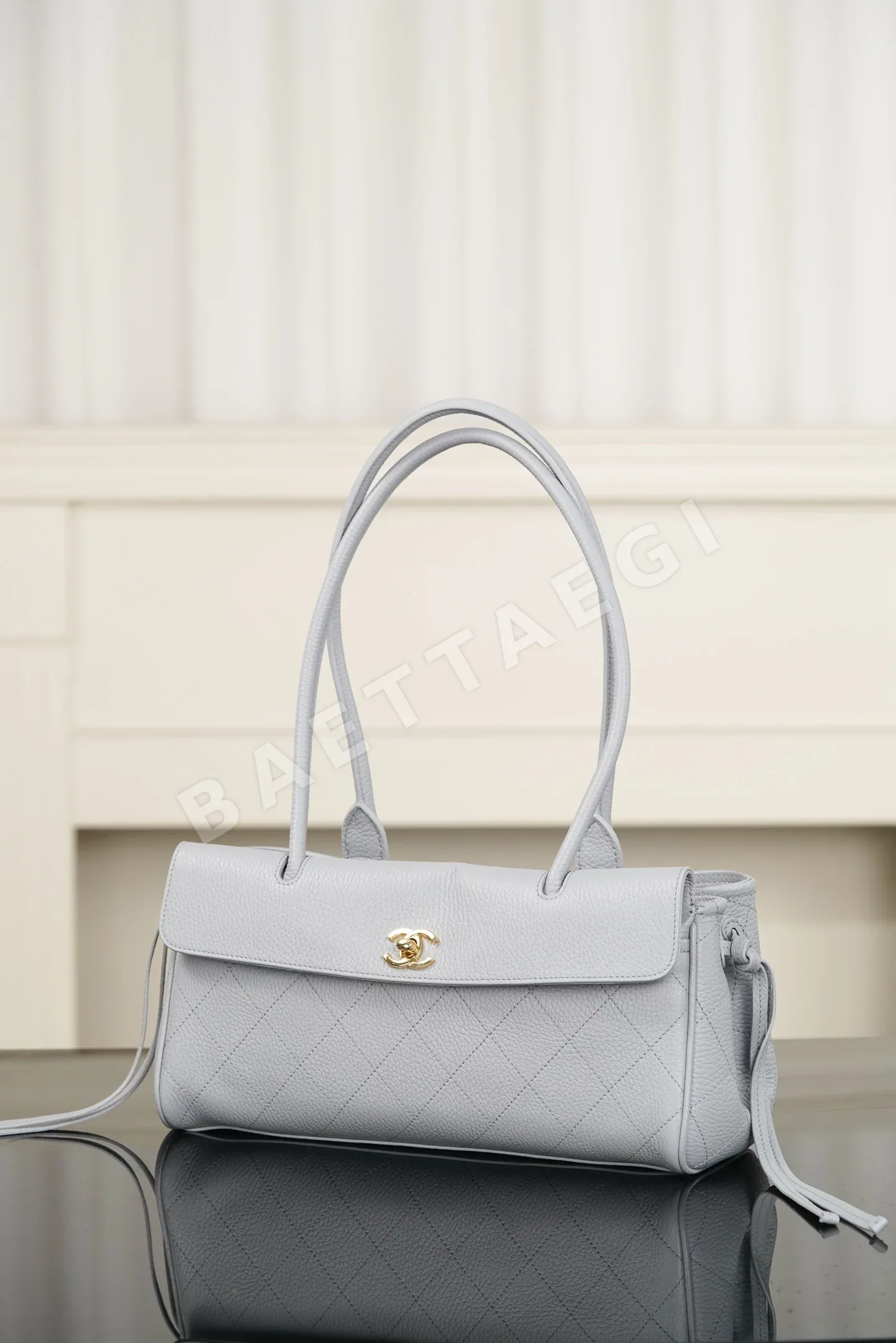 샤넬 260 바게트백 가방 상세 이미지 3