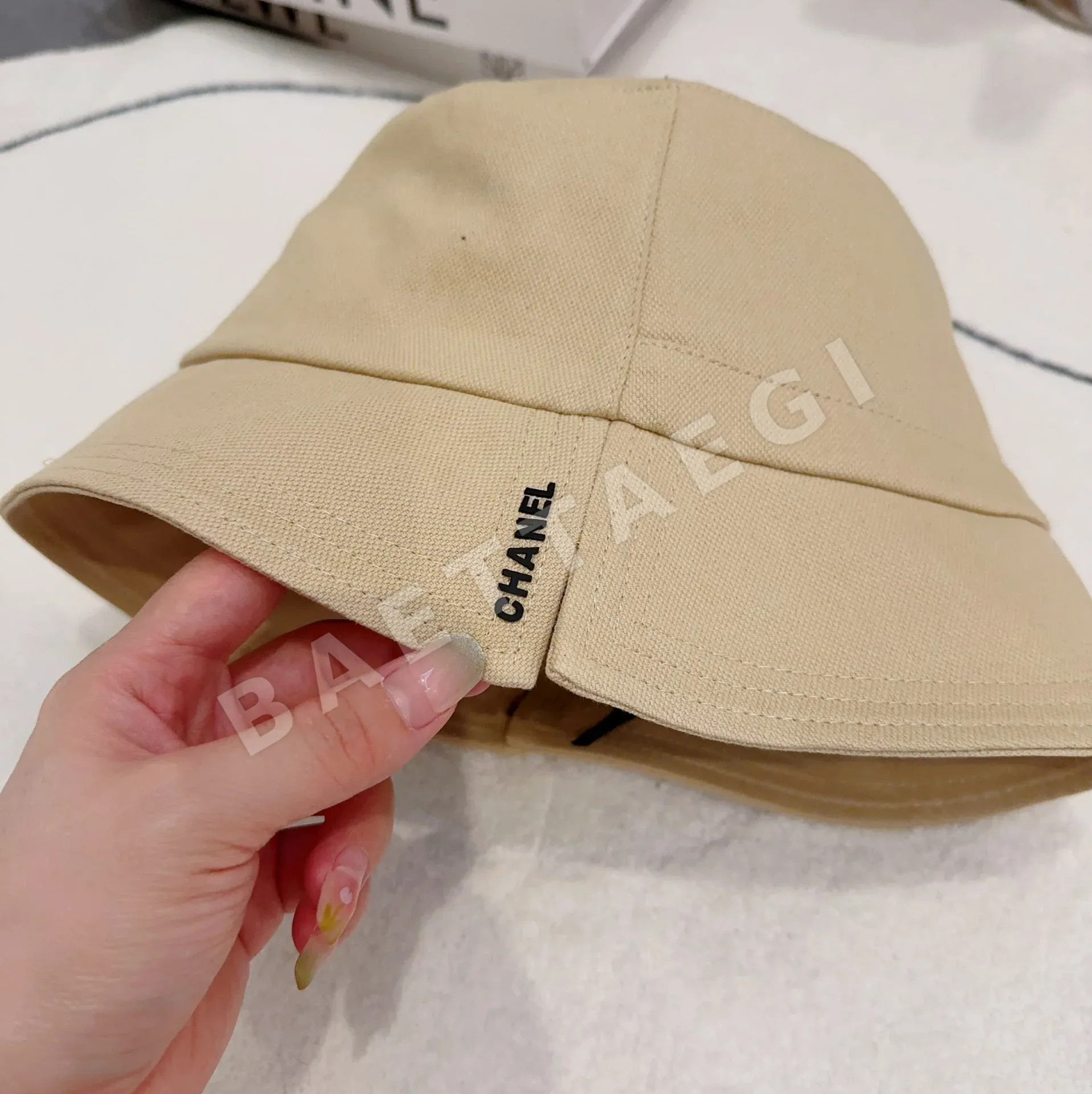샤넬 빈티지풍 드로스트링 버킷햇 상세 이미지 6
