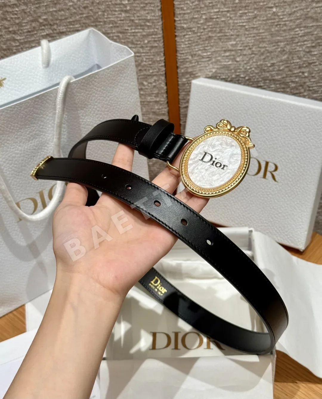 디올 JD280 메다이용 소가죽 벨트 상세 이미지 3