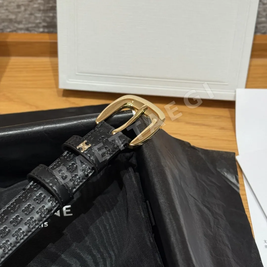 셀린느 개선문 엠보싱 카프스킨 여성 벨트 상세 이미지 6