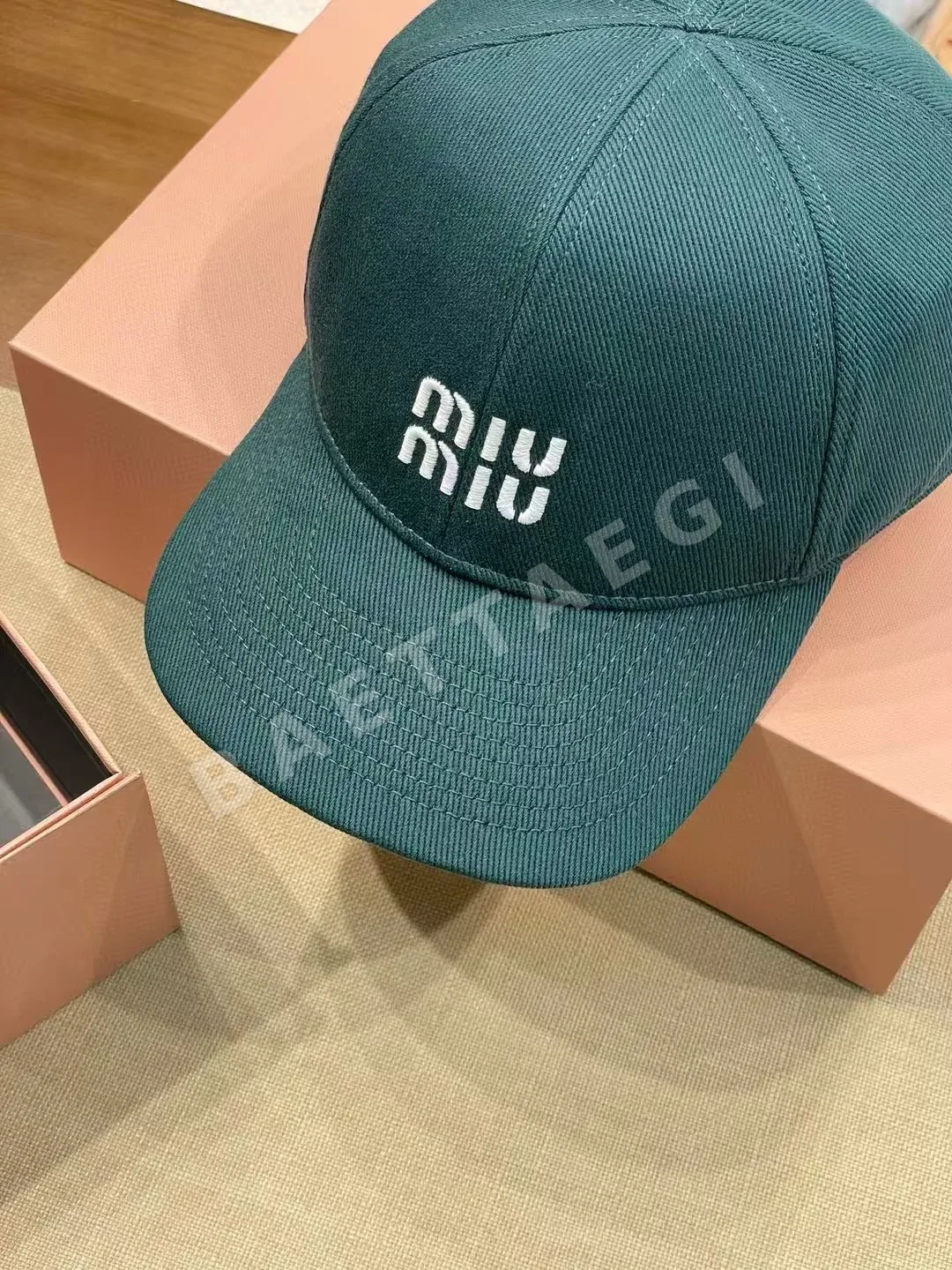 미우미우 모자 80863 Miu Miu Cap 상세 이미지 3