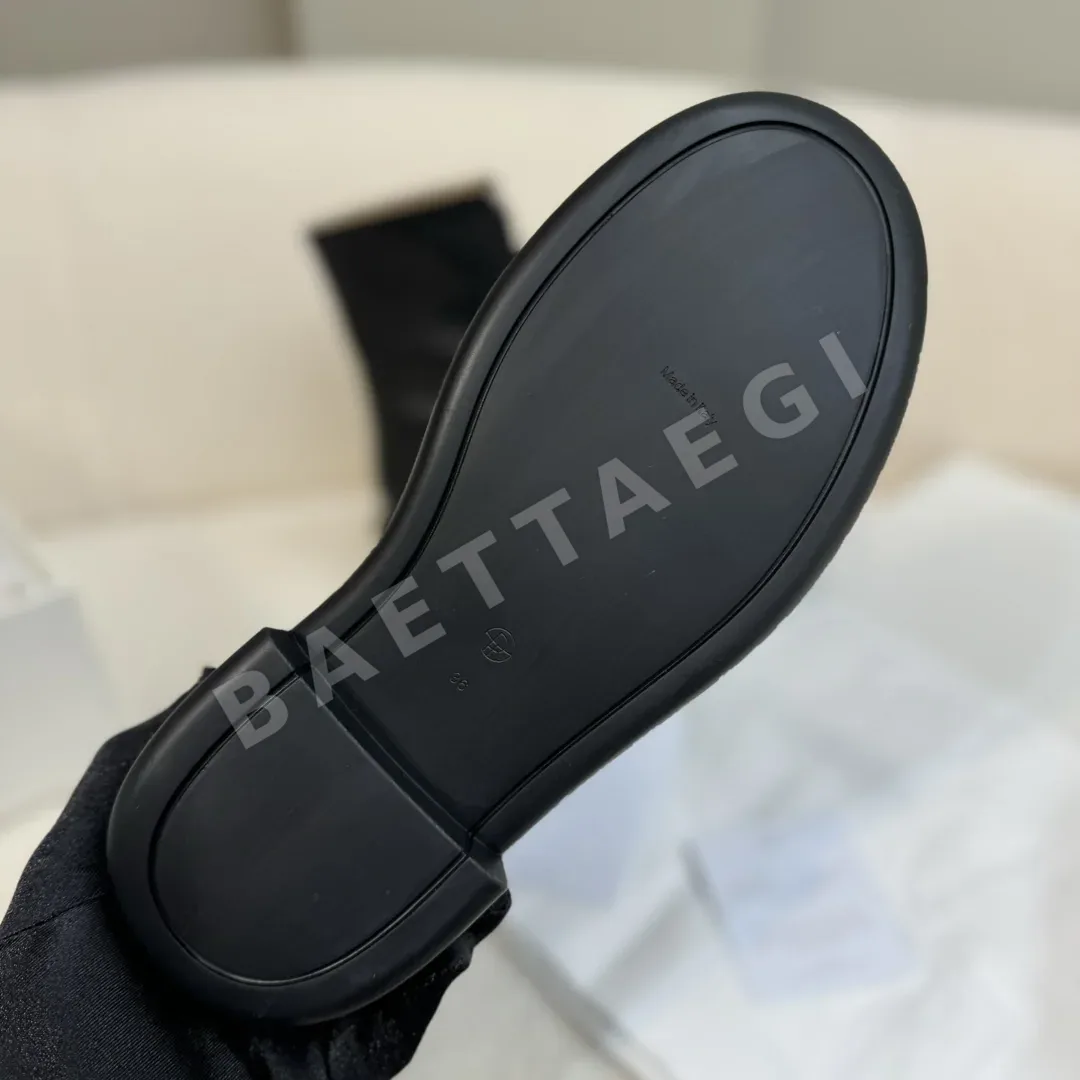 더로우 플랫폼 앵클 부츠 상세 이미지 8