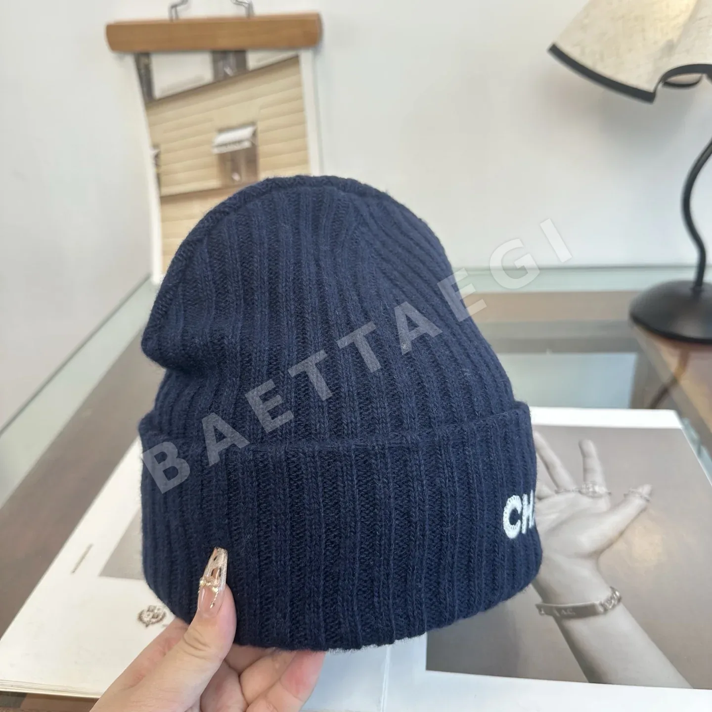 샤넬 니트 비니 모자 상세 이미지 8