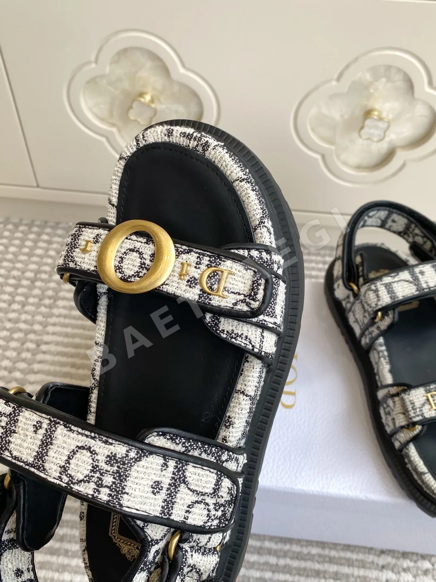 디올 마이 더블 스트랩 플랫폼 샌들 상세 이미지 5
