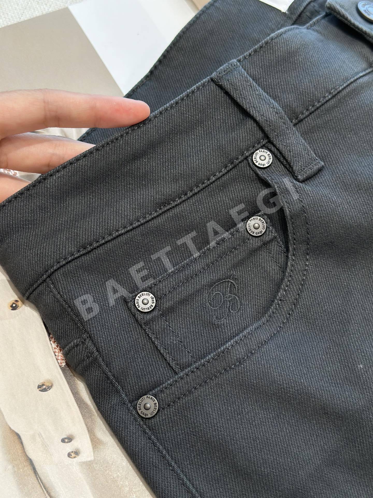 벨루티 남성 스트레이트 데님 바지 상세 이미지 6