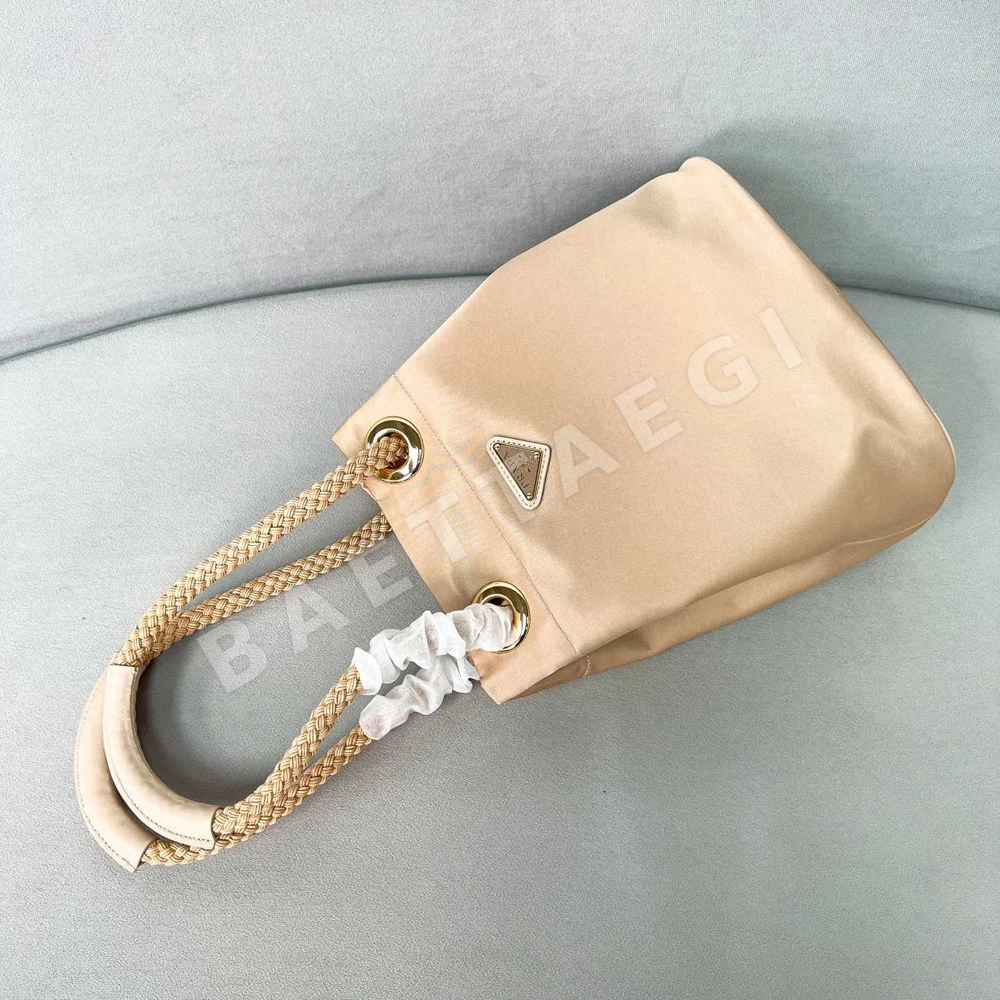 프라다 마리나 나일론 버킷백 1BE082 상세 이미지 5