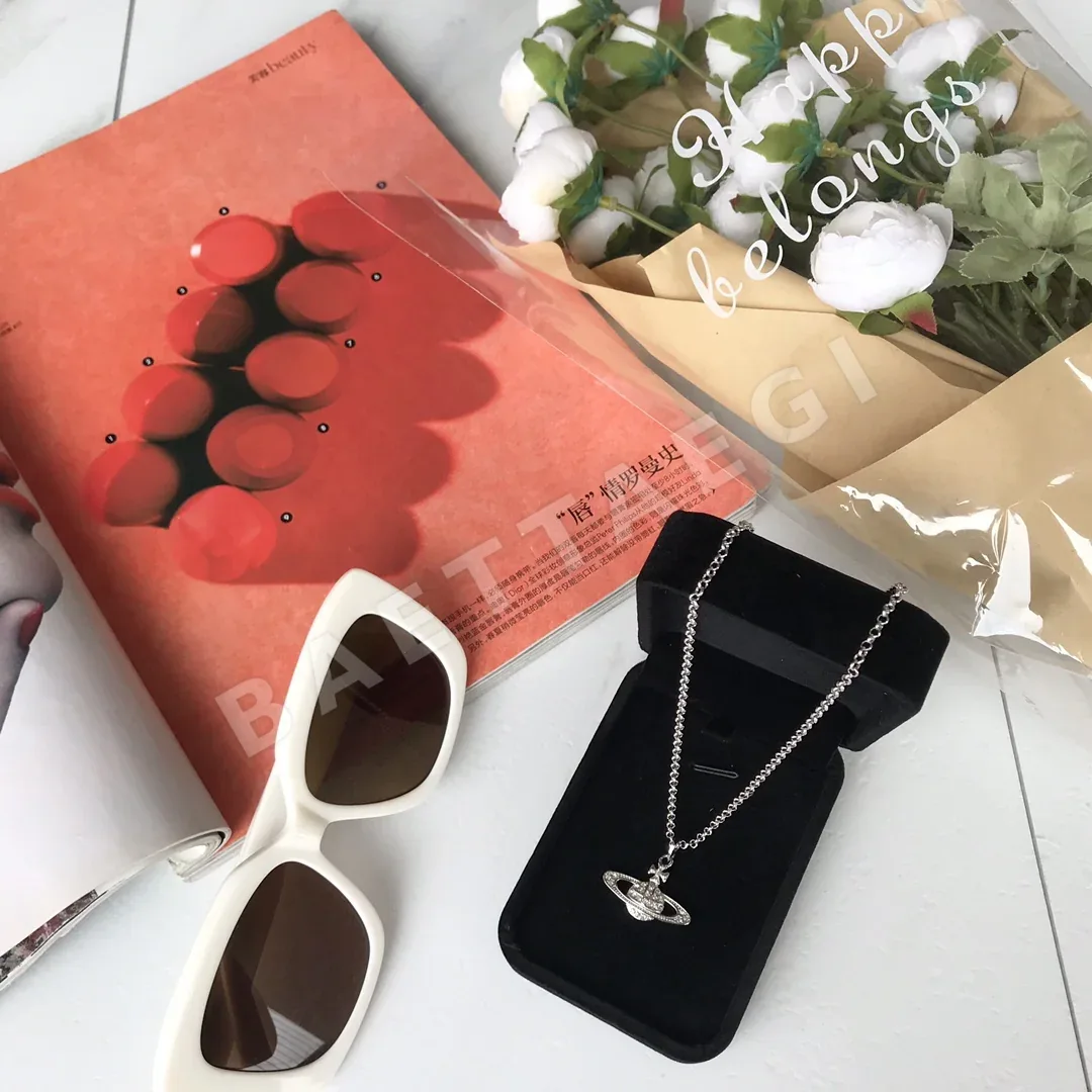 비비안웨스트우드 목걸이 64987 Vivienne Westwood Necklace 상세 이미지 1