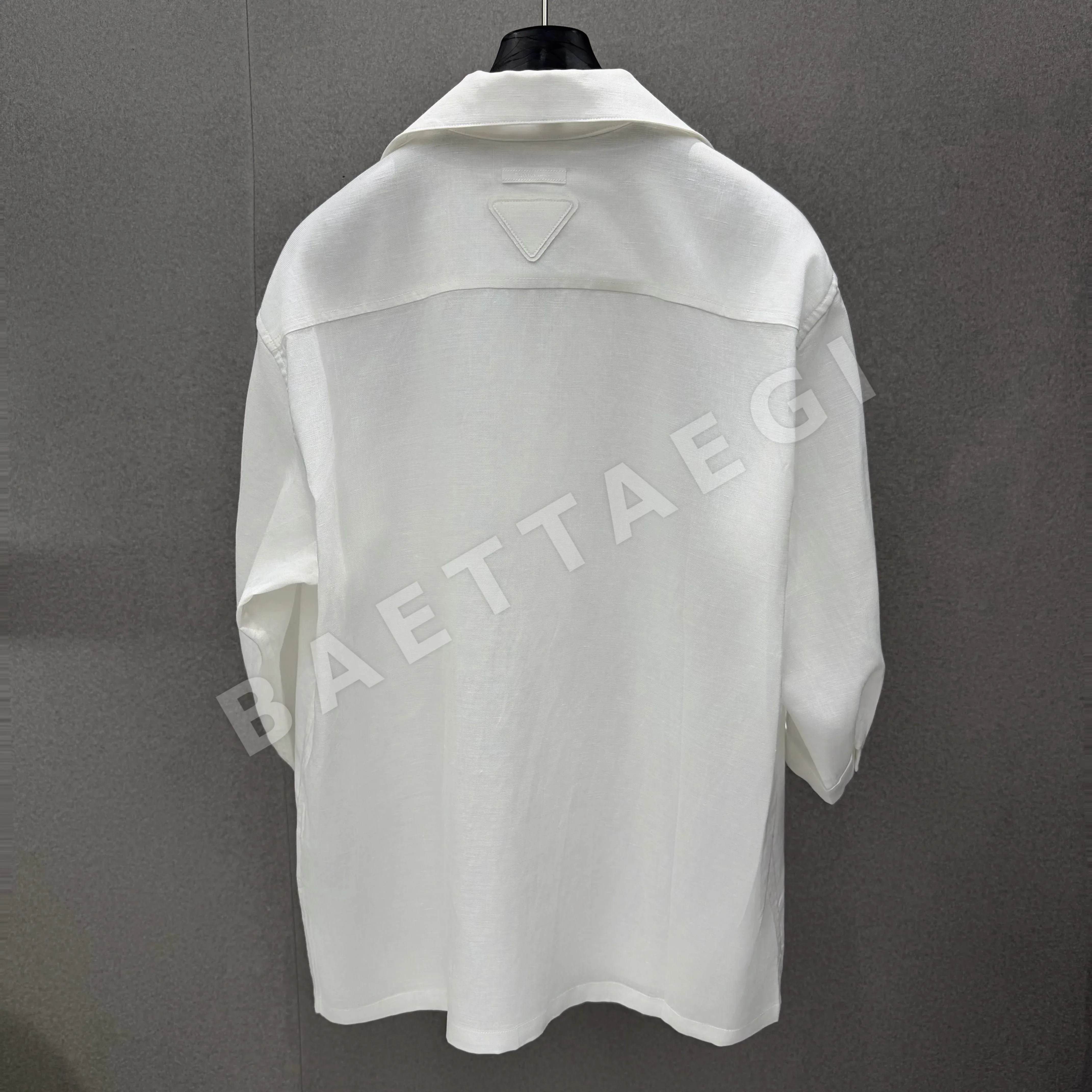 프라다 남성 반팔 티셔츠 상세 이미지 11
