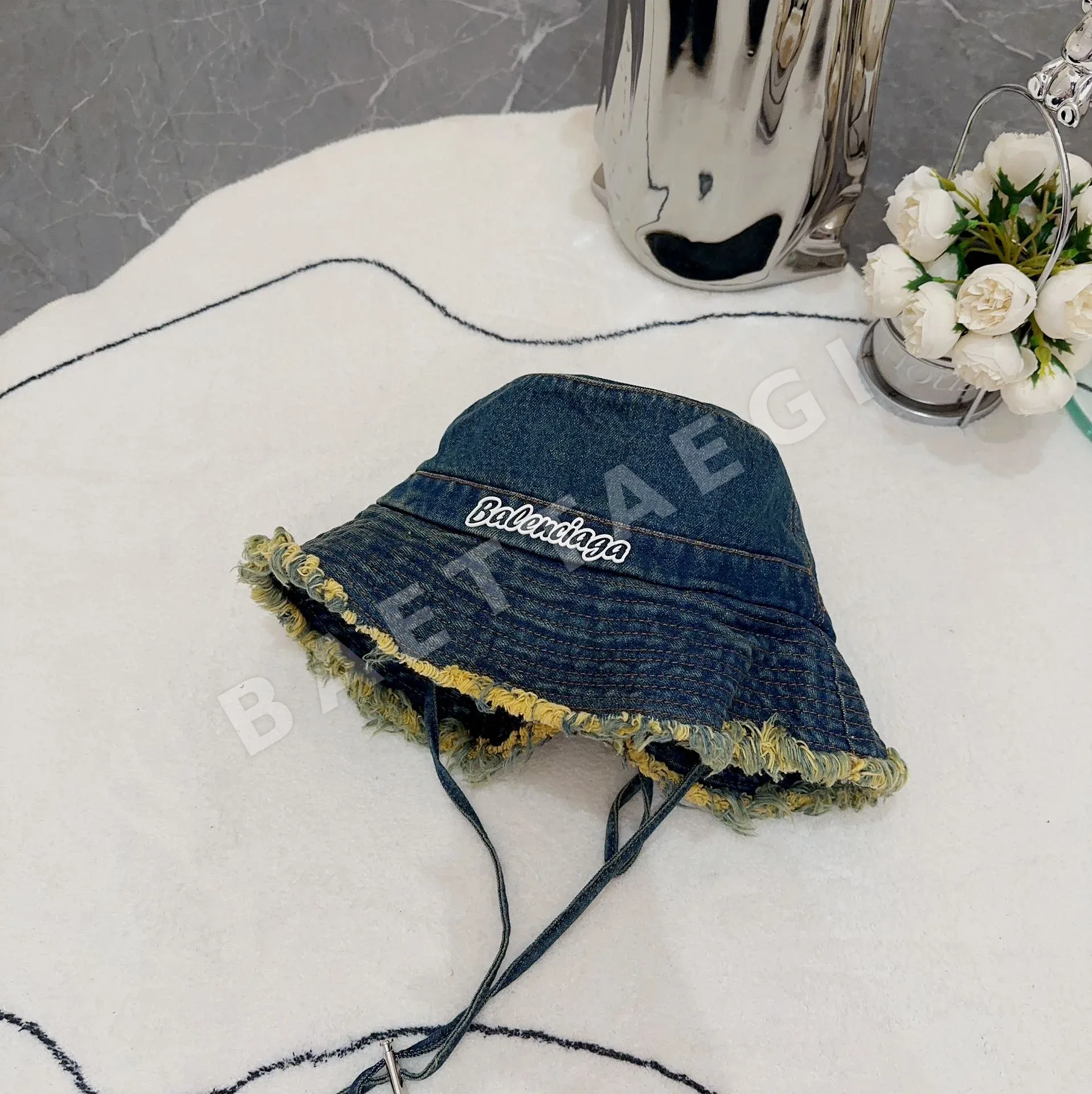 발렌시아가 빈티지 데님 버킷햇 모자 상세 이미지 2