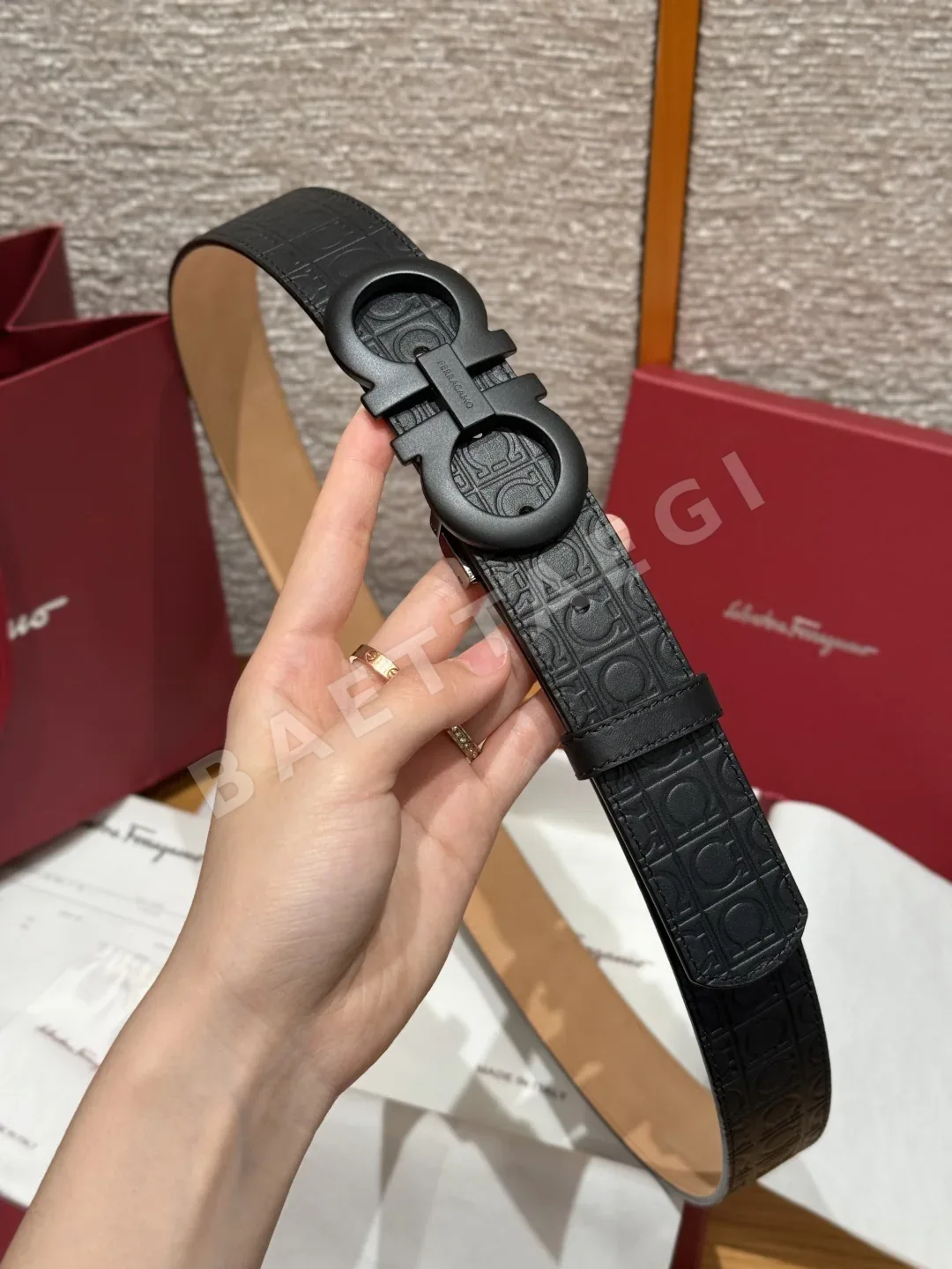 페레가모 간치니 양면 소가죽 벨트 상세 이미지 3